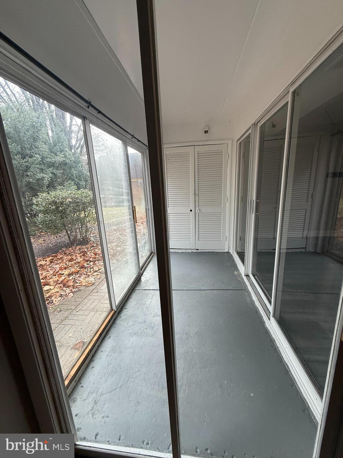 RUNNING BROOK - Residential Lease