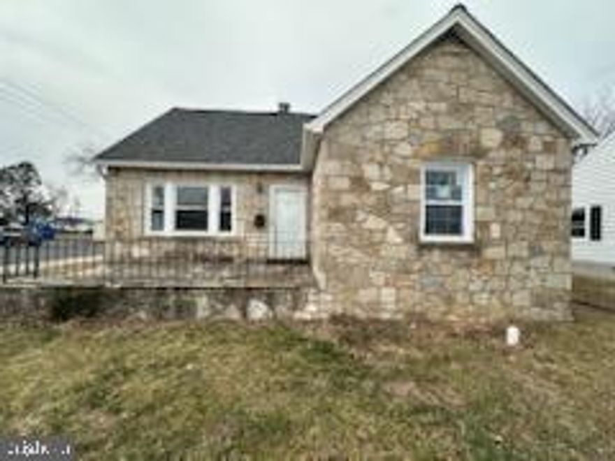 This well-maintained four-bedroom, two full-bath home offers an inviting layout filled with abundant natural light and enhanced by newly installed windows and updated fixtures throughout. Enjoy generous living areas, ample cabinet storage, and preserved original character showcased by an interior stone wall. The exterior features an expansive stone front porch and a newly poured rear patio, ideal for outdoor enjoyment. Conveniently located just minutes from downtown Fredericksburg with easy access to shopping, dining, and local amenities. No HOA. Washer and dryer hookups available. Housing Choice Vouchers accepted. Pets are not permitted. A background check is required with a $50 application fee. Good credit (600 negotiable). Housing Vouchers welcomed. Tenant responsible for all utilities. Security deposit minimum is one month’s rent. Tenant must earn a minimum of 3xs the monthly rent.