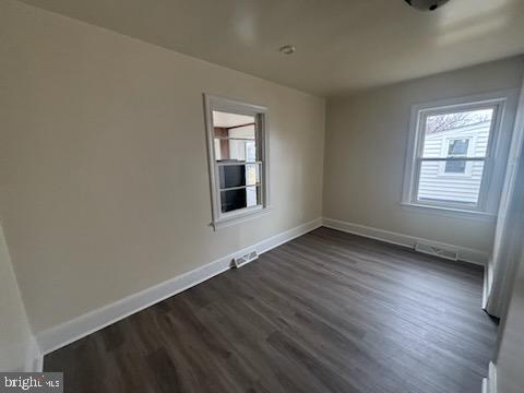 COTTAGE GREEN - Residential Lease