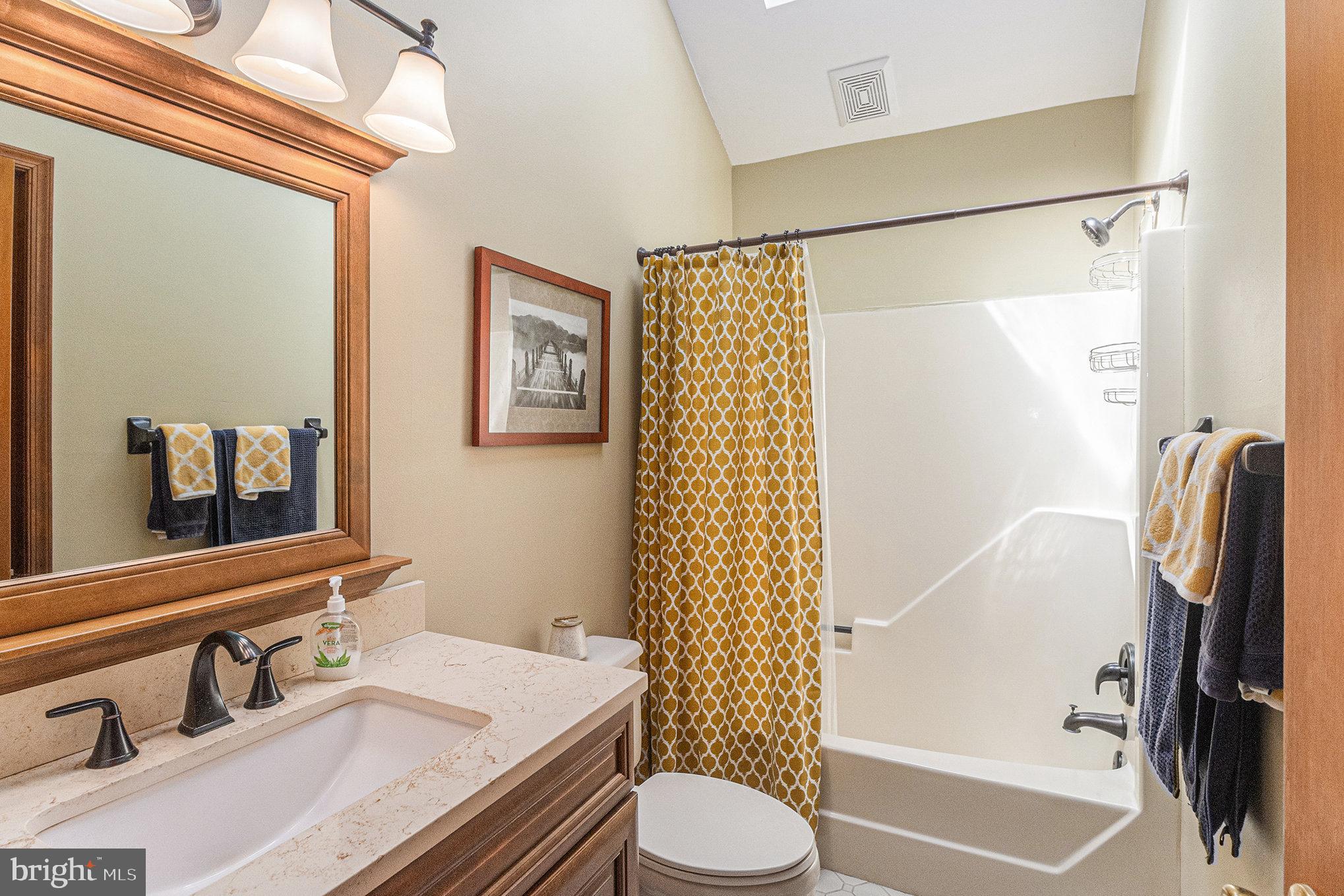 PHEASANT RUN - Residential