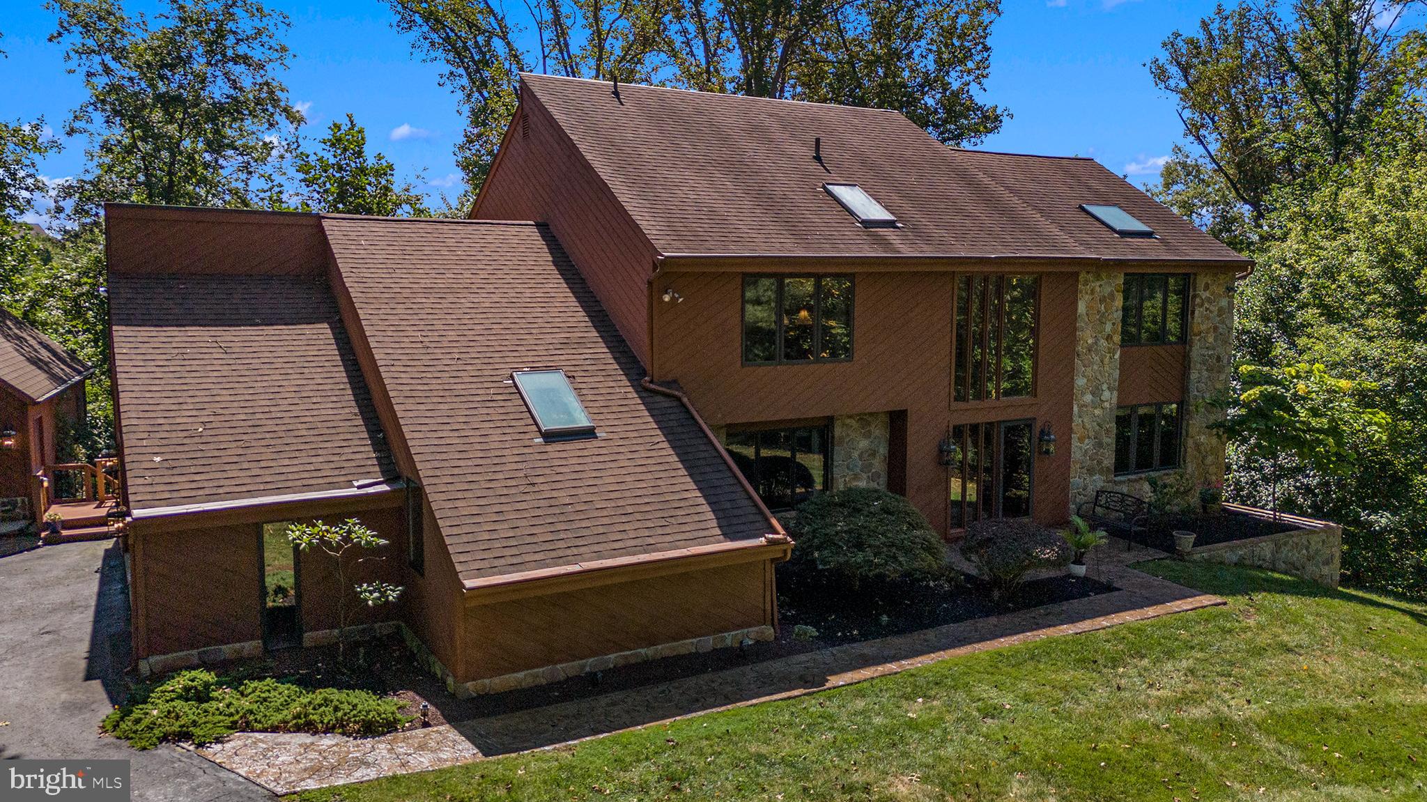 PHEASANT RUN - Residential