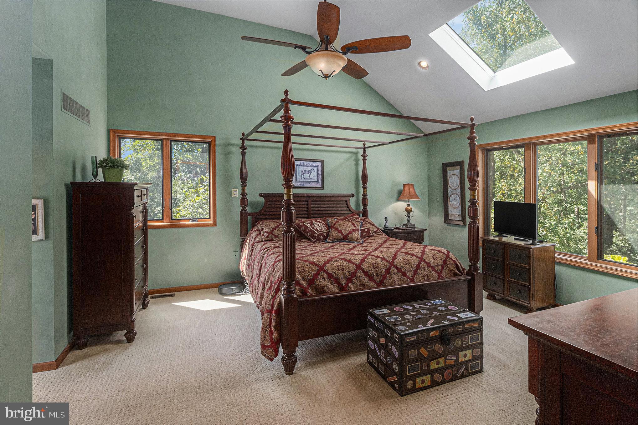 PHEASANT RUN - Residential