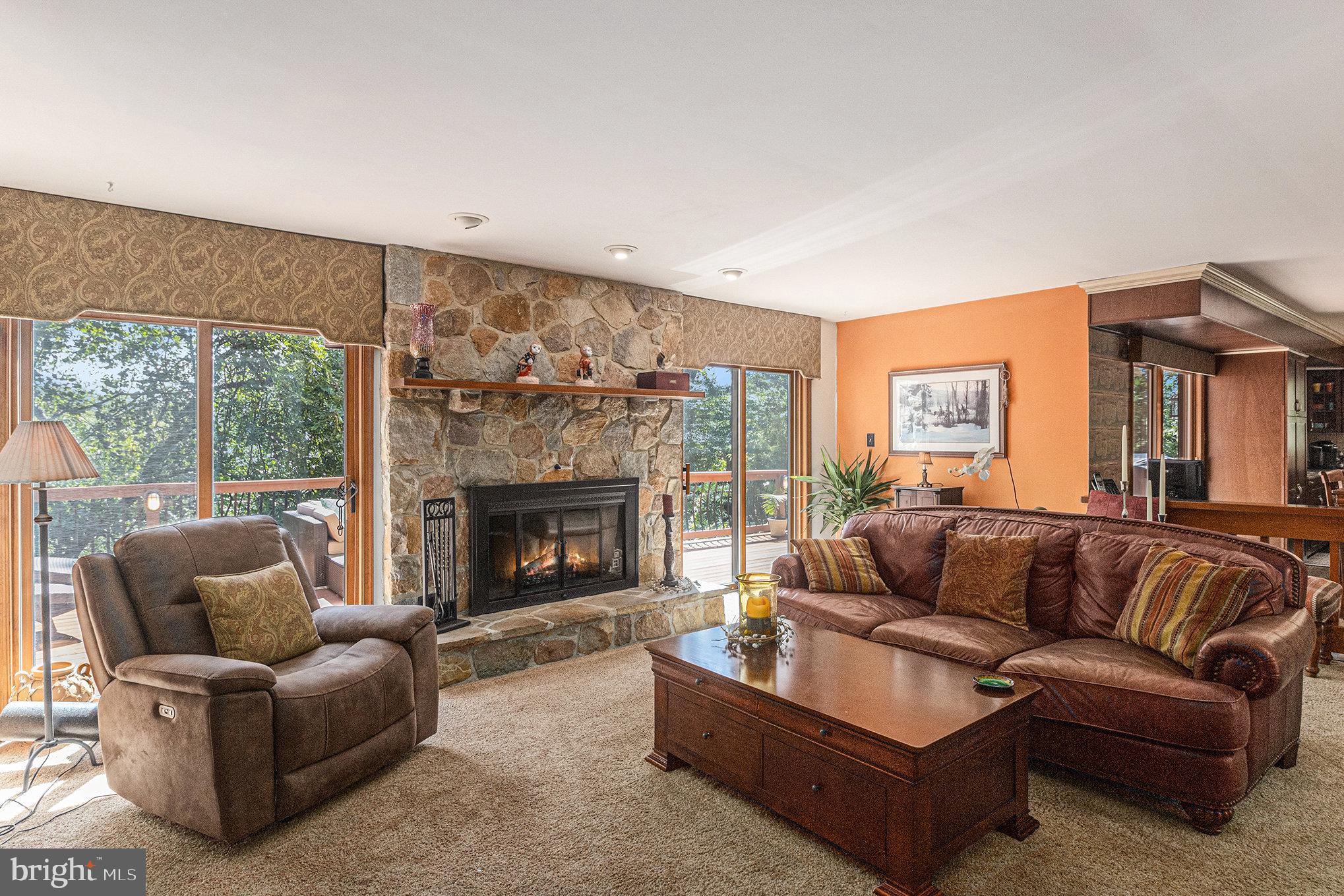 PHEASANT RUN - Residential