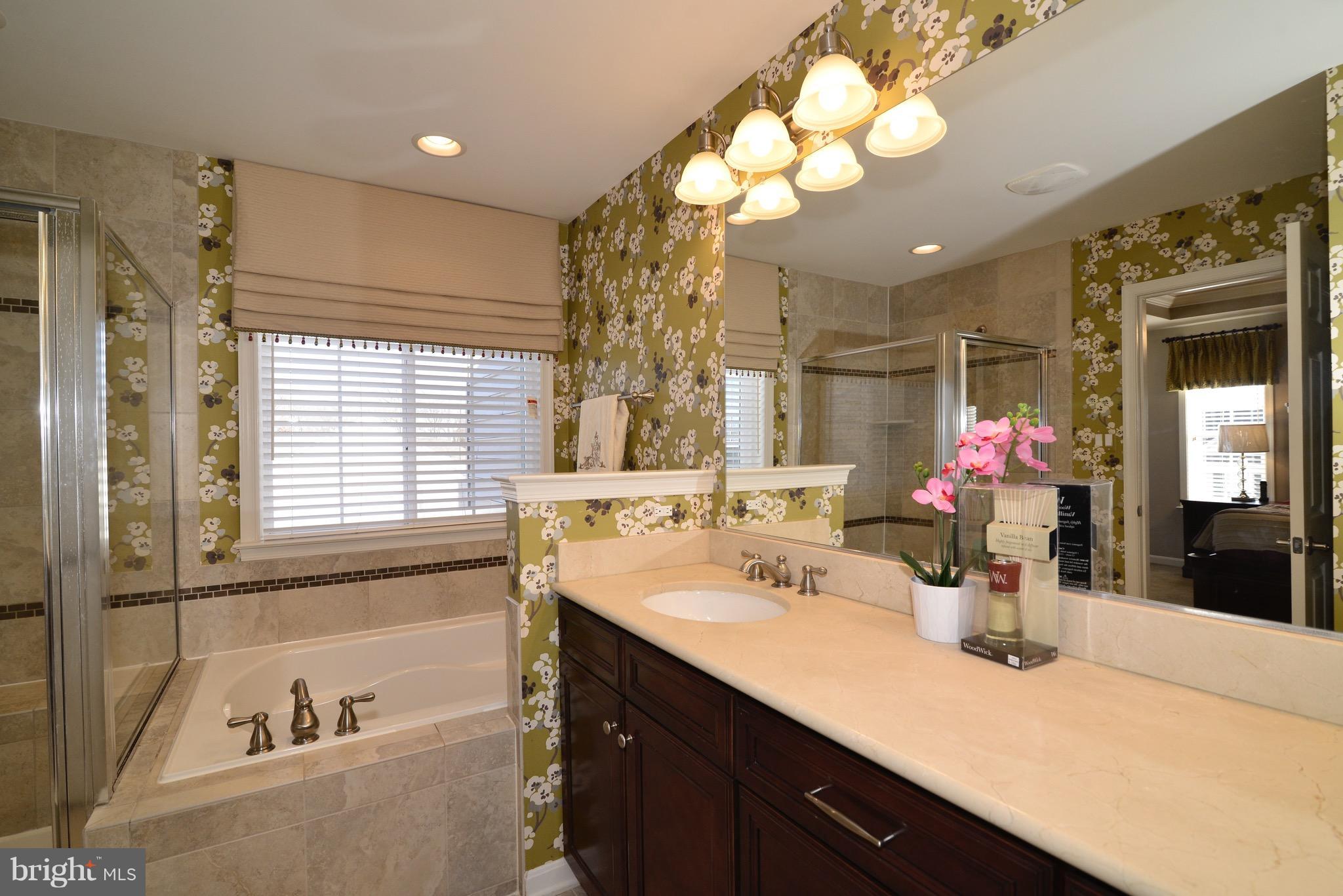 PROVIDENCE GLEN - Residential