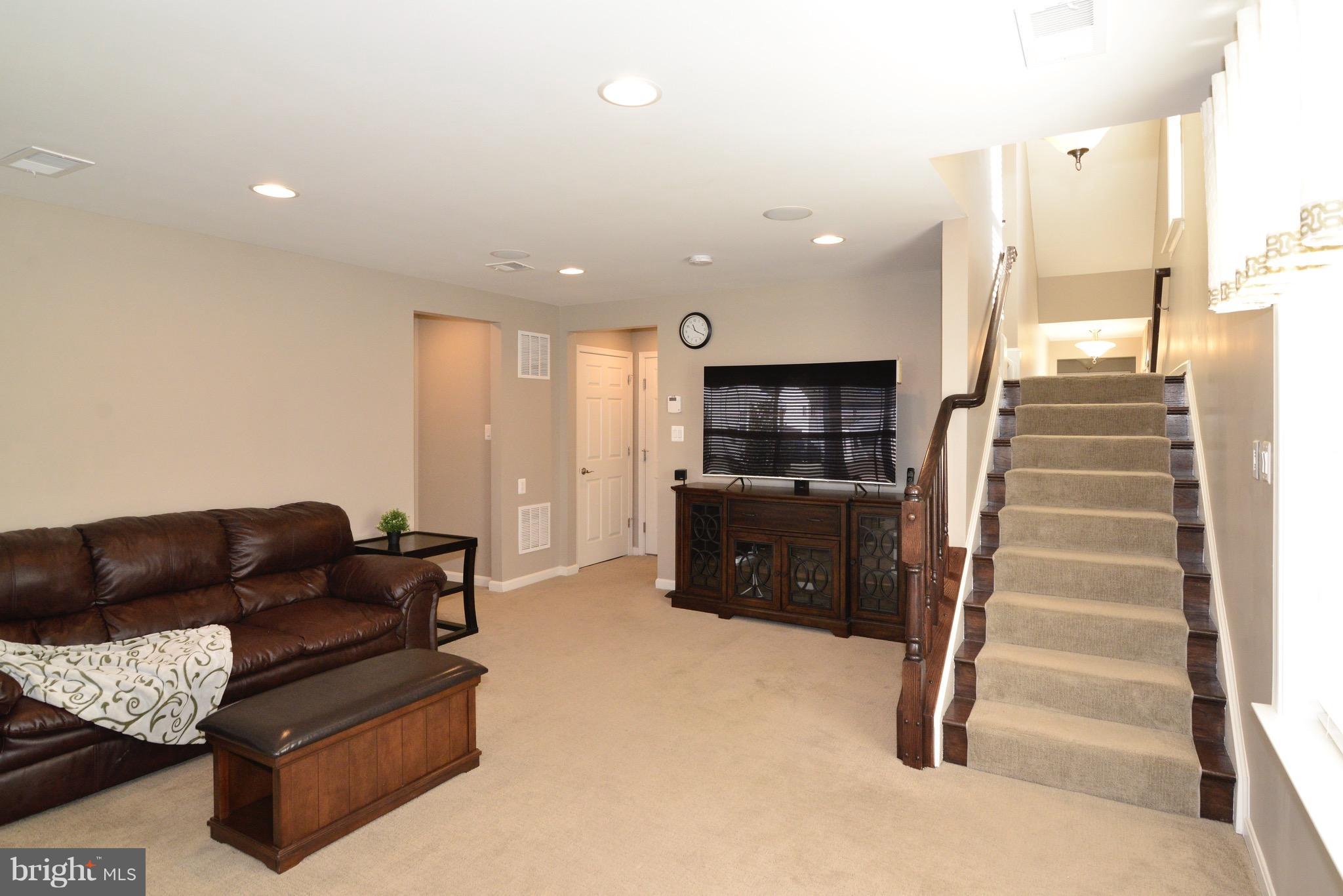 PROVIDENCE GLEN - Residential