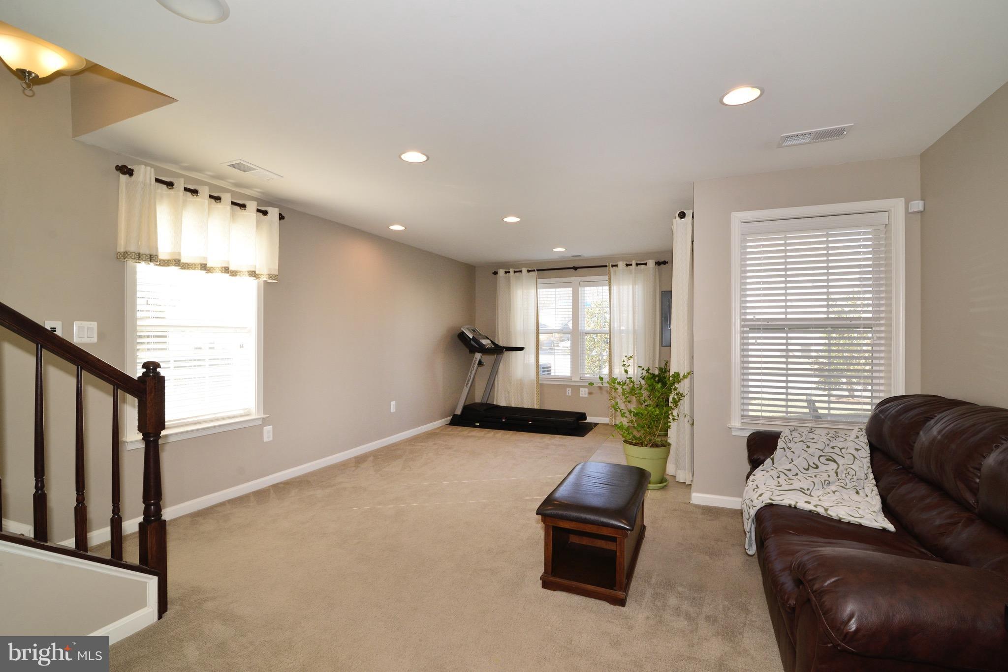 PROVIDENCE GLEN - Residential