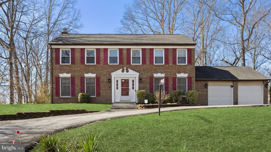 Impeccably maintained home ready for immediate occupancy, boasting a generous half-acre lot and free from HOA restrictions. This residence offers ample living space, featuring a family room, living room, dining room, and an eat-in kitchen. Enjoy cozy evenings by the brick wood-burning fireplace in the family room. Upstairs, discover five bedrooms accompanied by two full baths, while the fully finished basement offers extra living area, including a bedroom and bathroom. The expansive backyard includes a fenced play area, perfect for outdoor enjoyment. Benefit from the newly installed HVAC system in 2023. Conveniently located near I-95, VRE, Quantico, as well as various shopping and dining options.