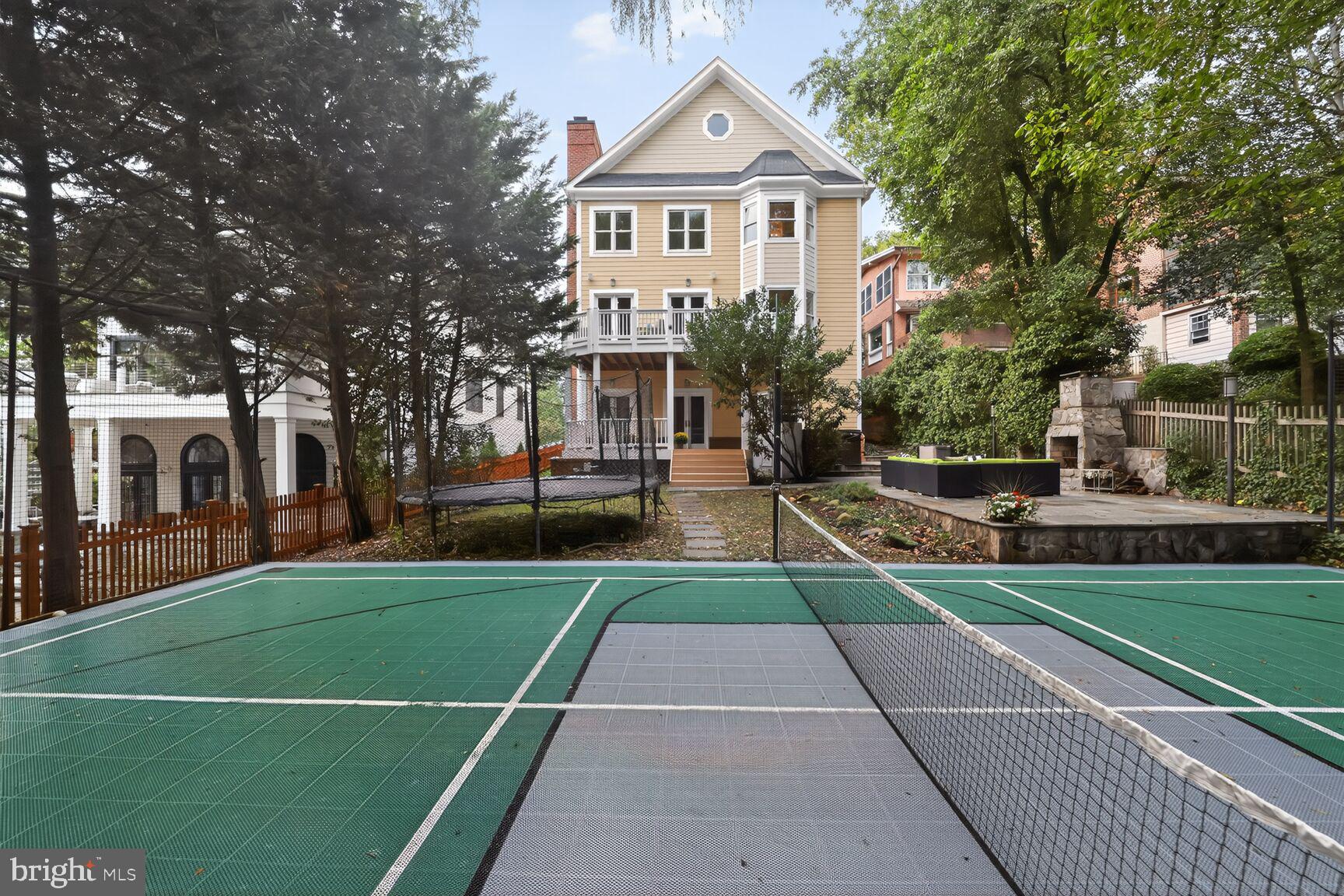 PALISADES - Residential