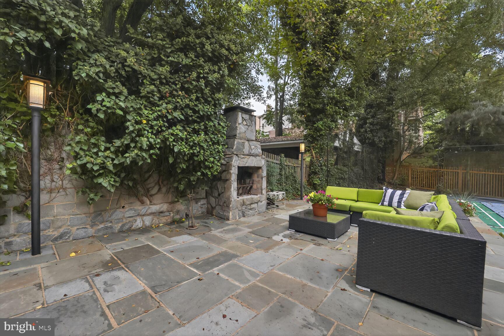 PALISADES - Residential