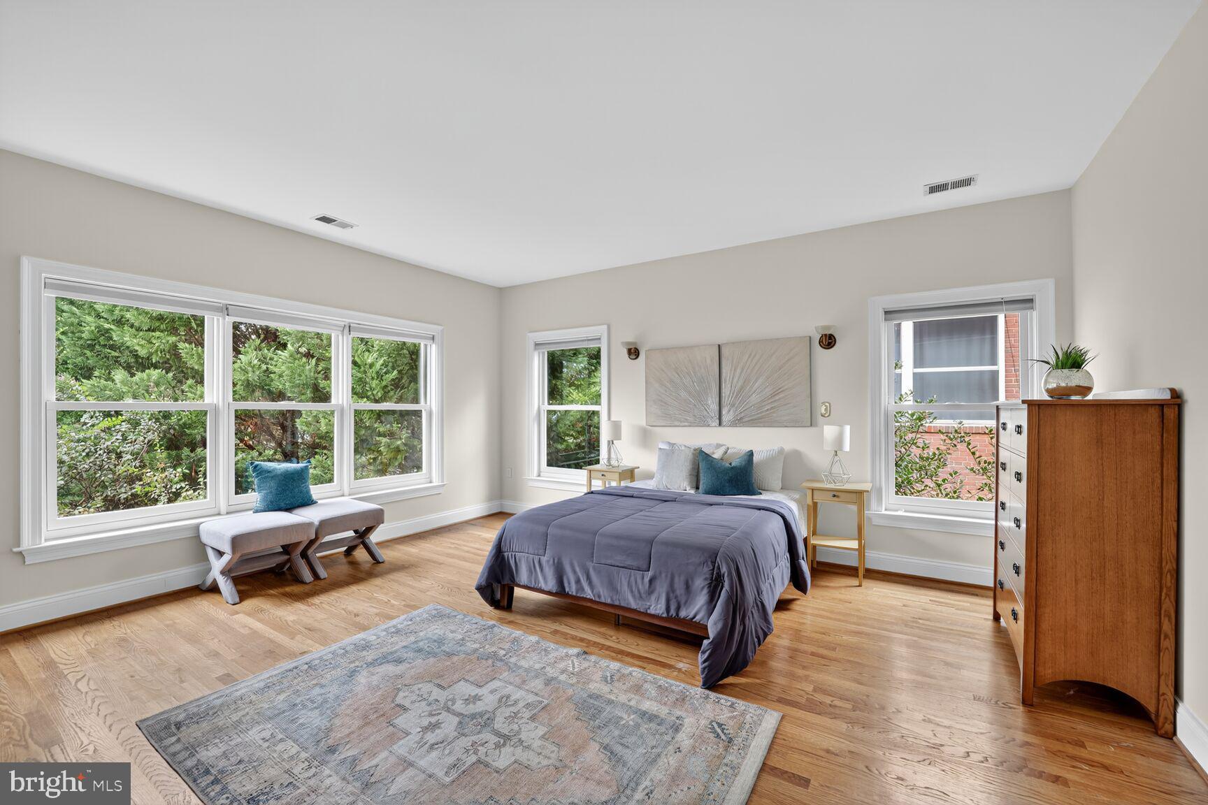 PALISADES - Residential