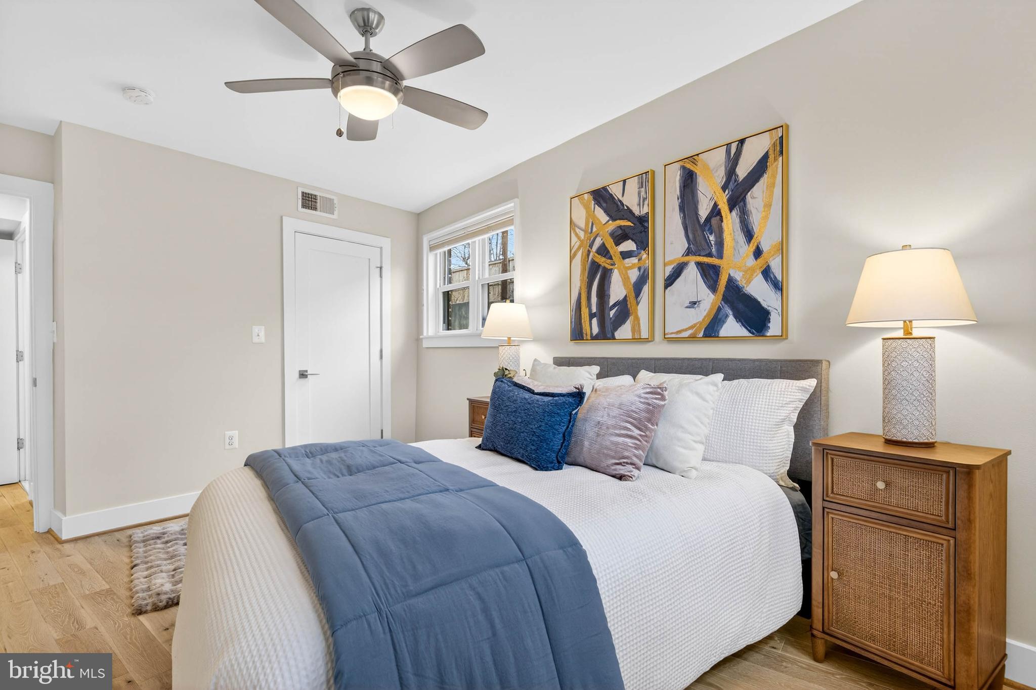 CAPITOL HILL EAST - Residential