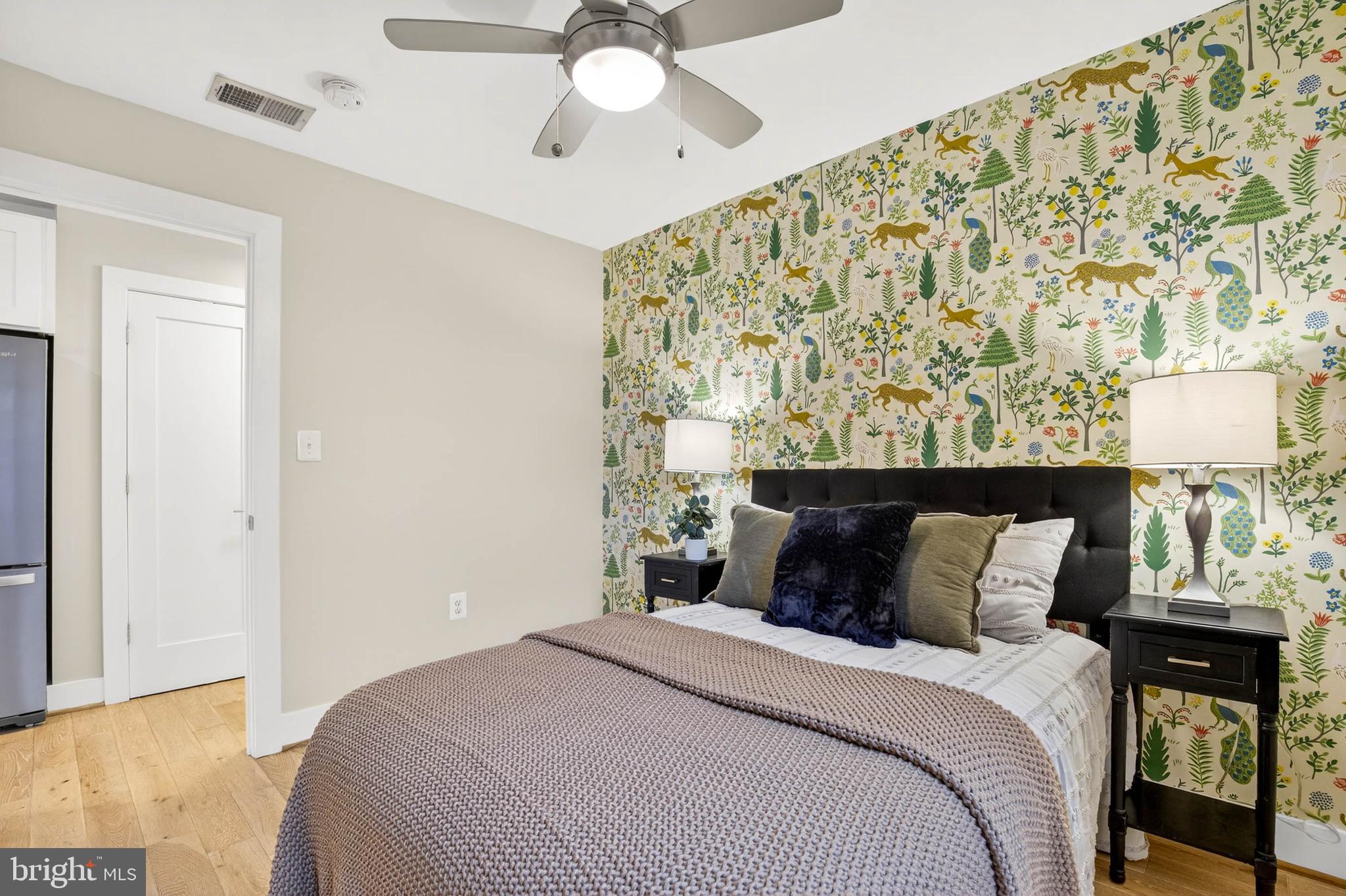 CAPITOL HILL EAST - Residential