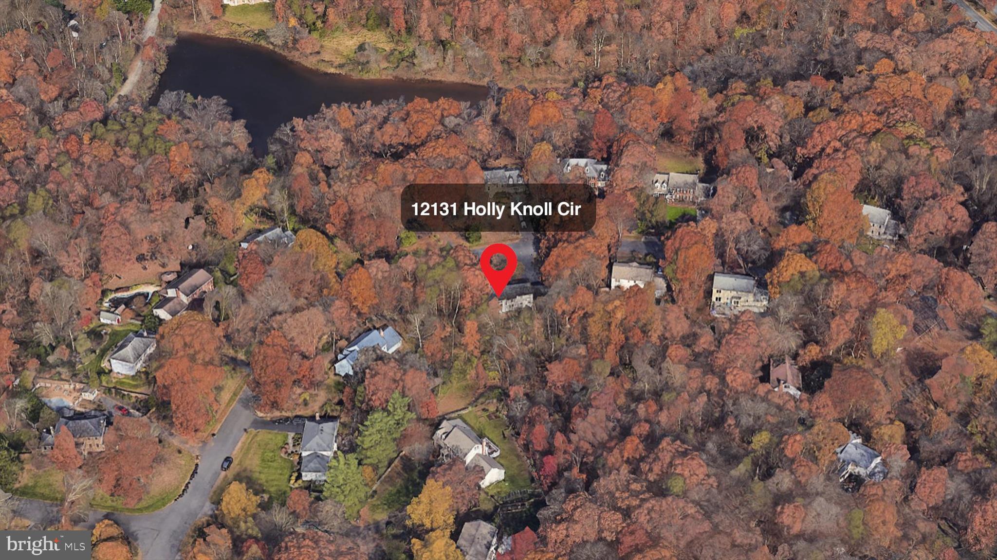 HOLLY KNOLL - Residential