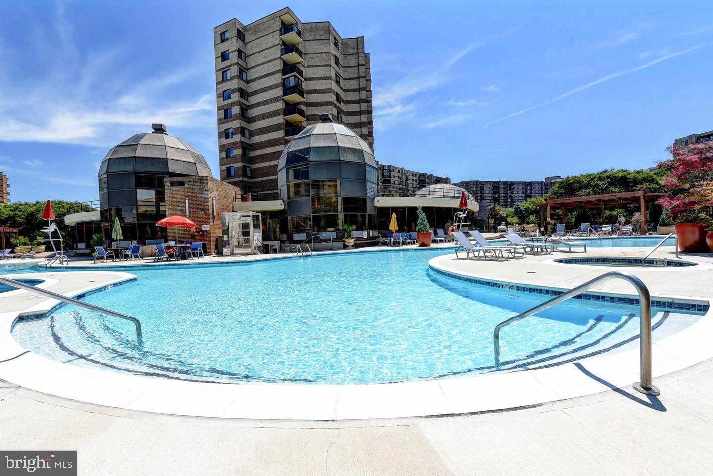 ROTONDA - Residential