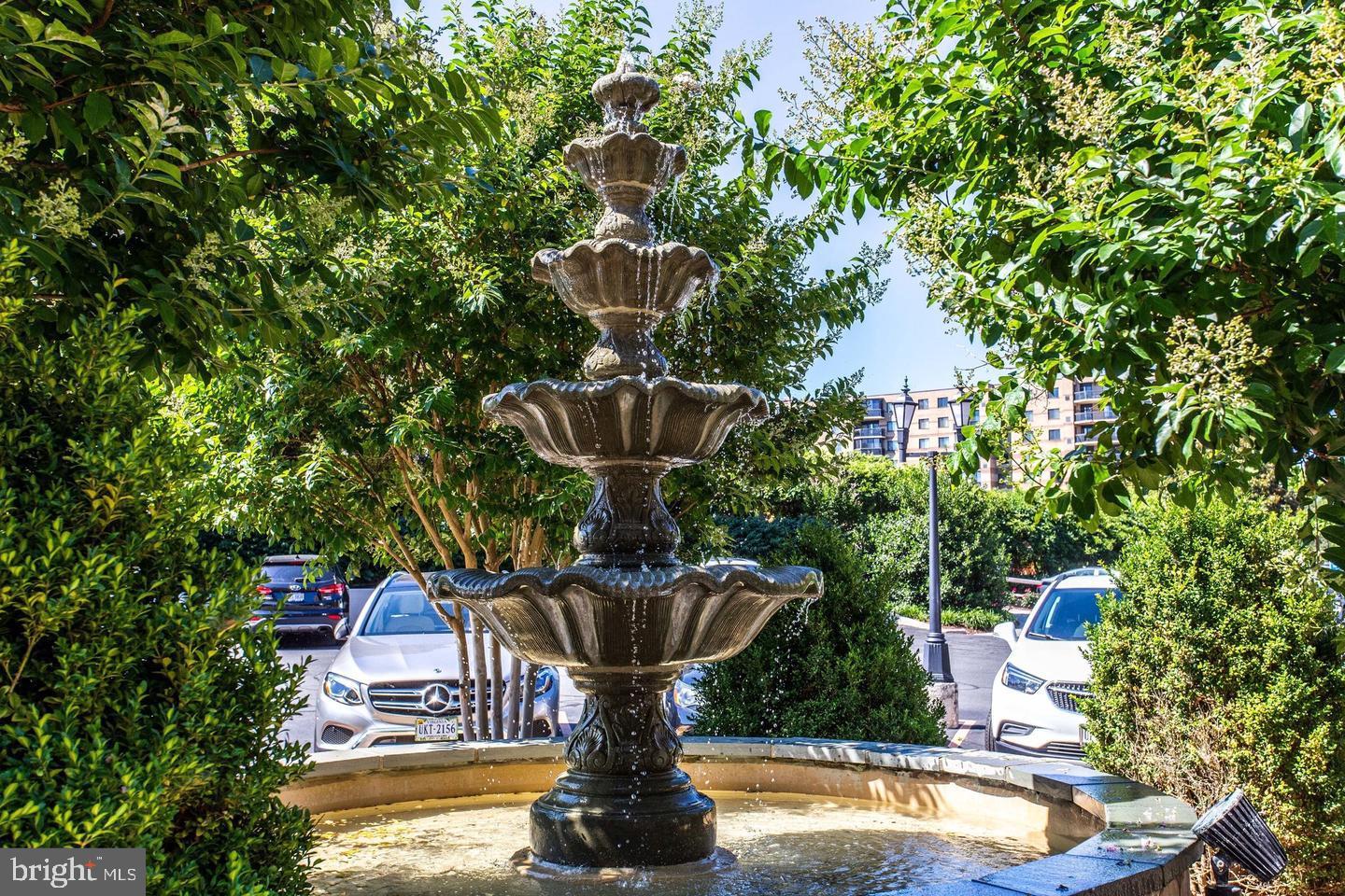 ROTONDA - Residential