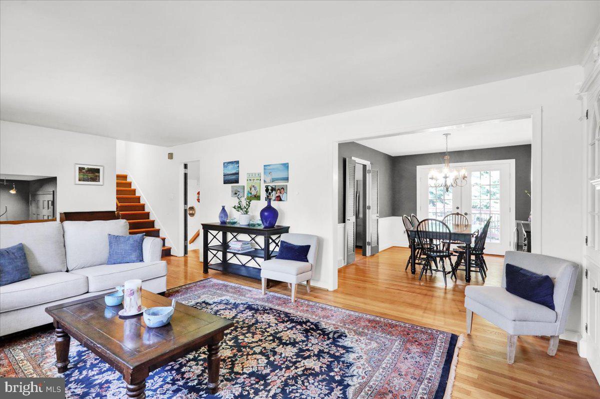 BIRDLAND - Residential