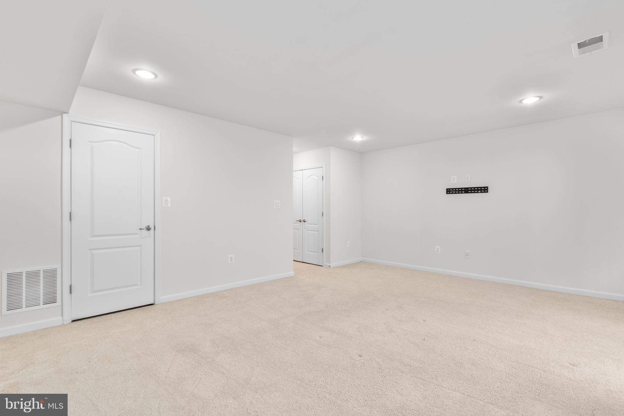 RAPPAHANNOCK LANDING - Residential