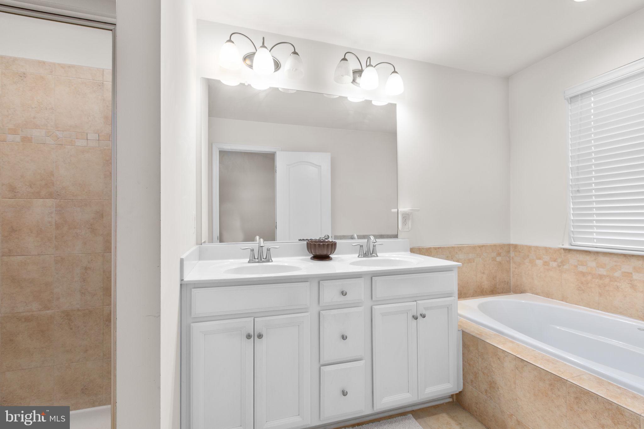 RAPPAHANNOCK LANDING - Residential