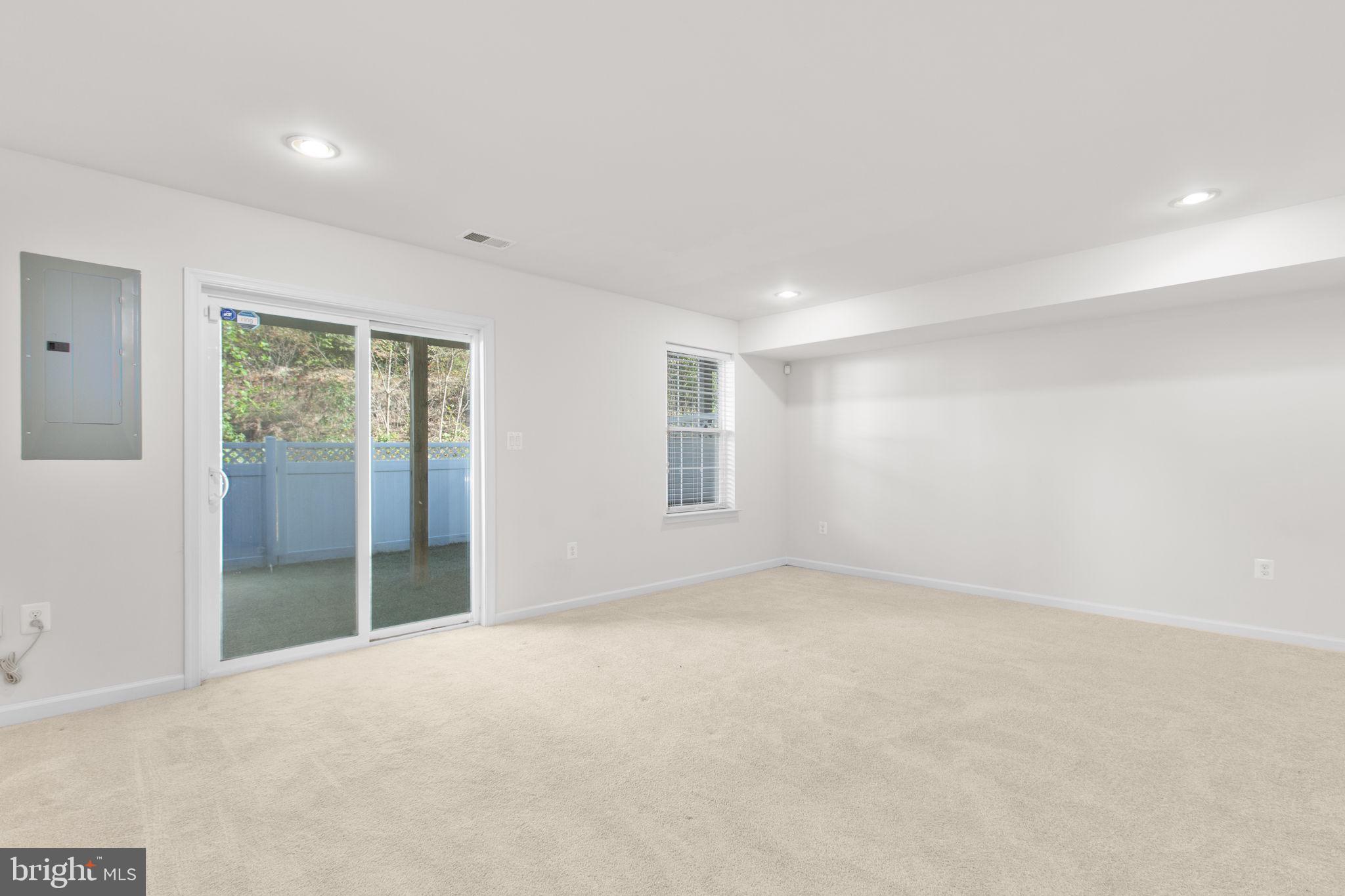 RAPPAHANNOCK LANDING - Residential