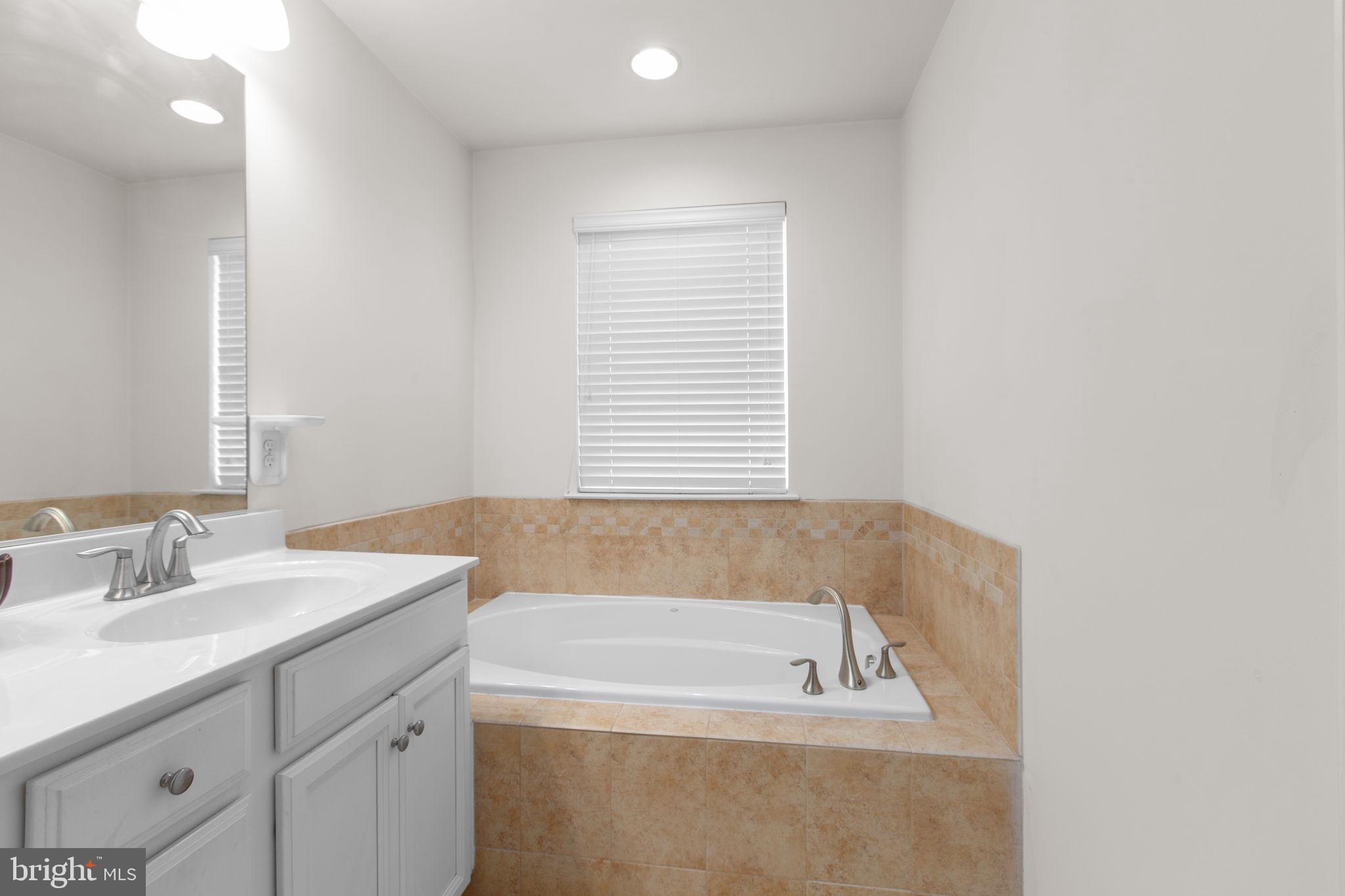 RAPPAHANNOCK LANDING - Residential