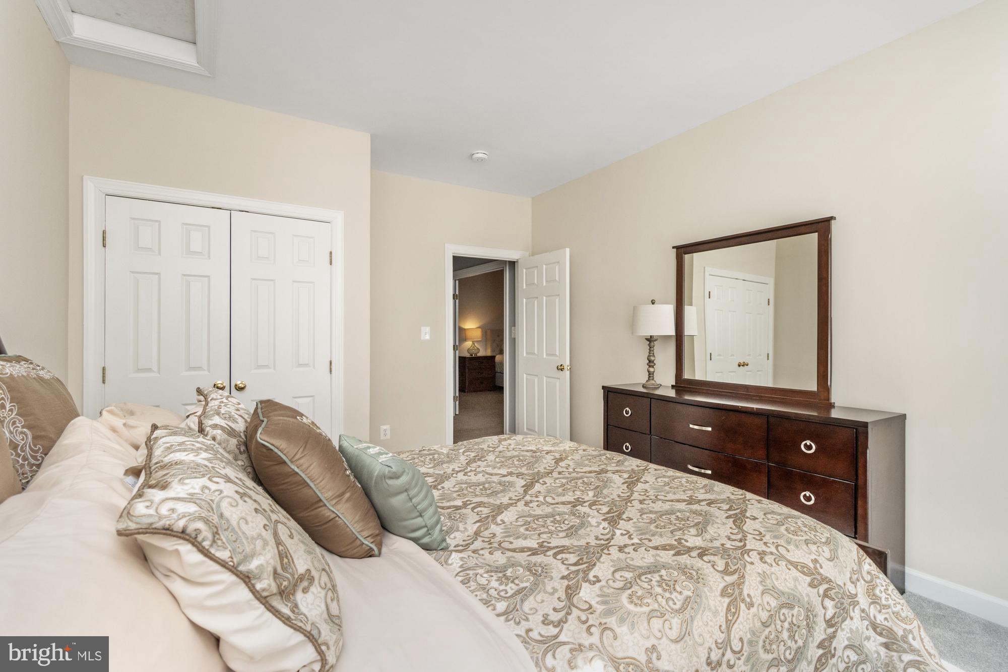 COLVARD MANOR - Residential