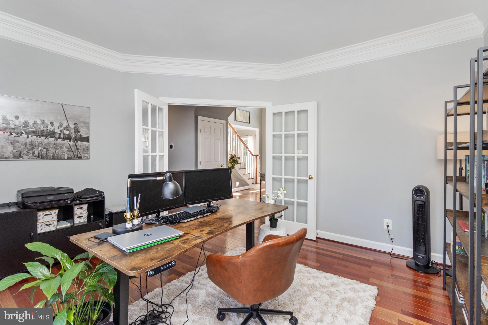 COLVARD MANOR - Residential