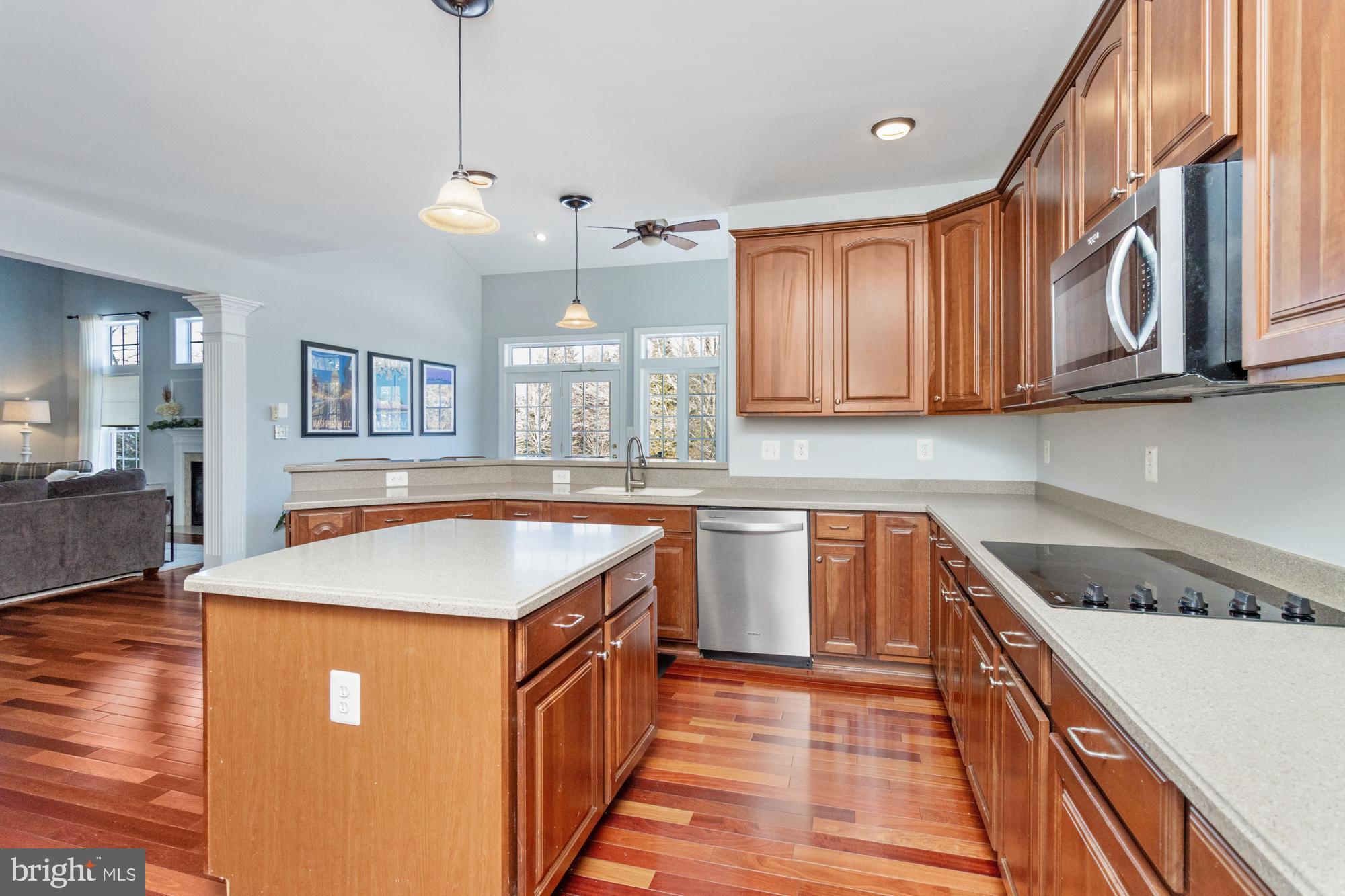 COLVARD MANOR - Residential