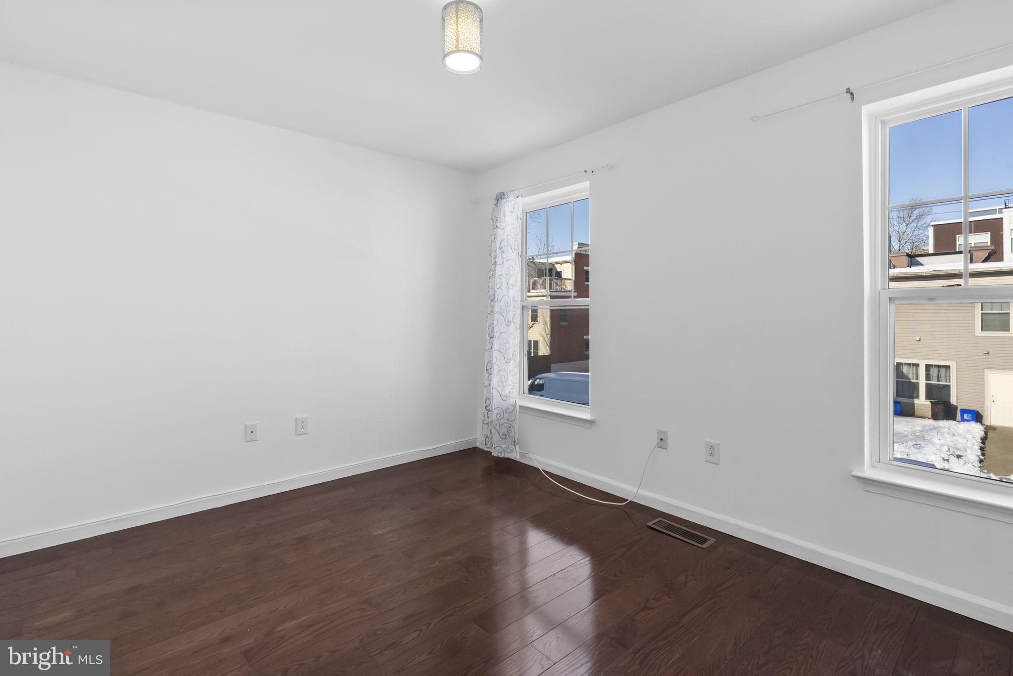 HAWTHORNE - Residential