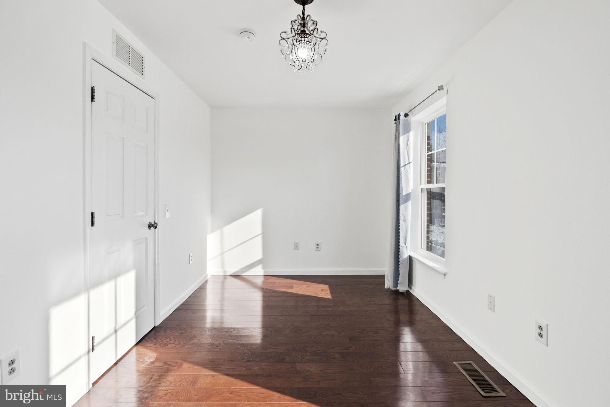 HAWTHORNE - Residential