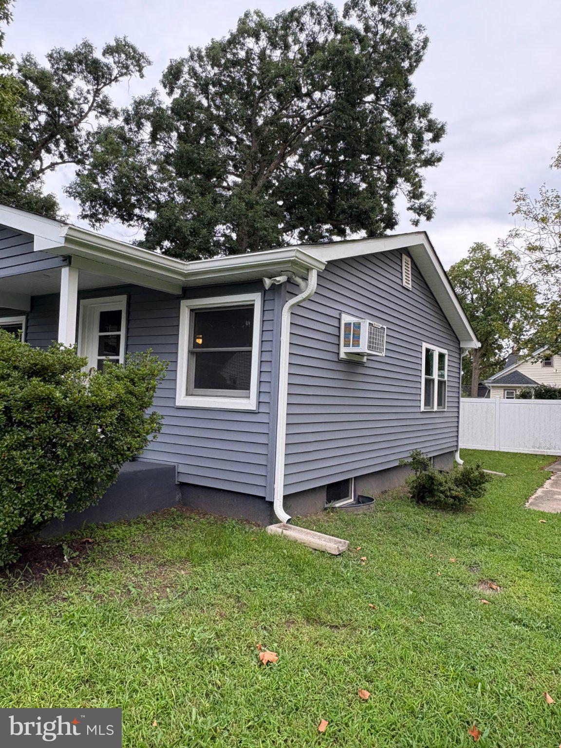 119 W ELMER STREET