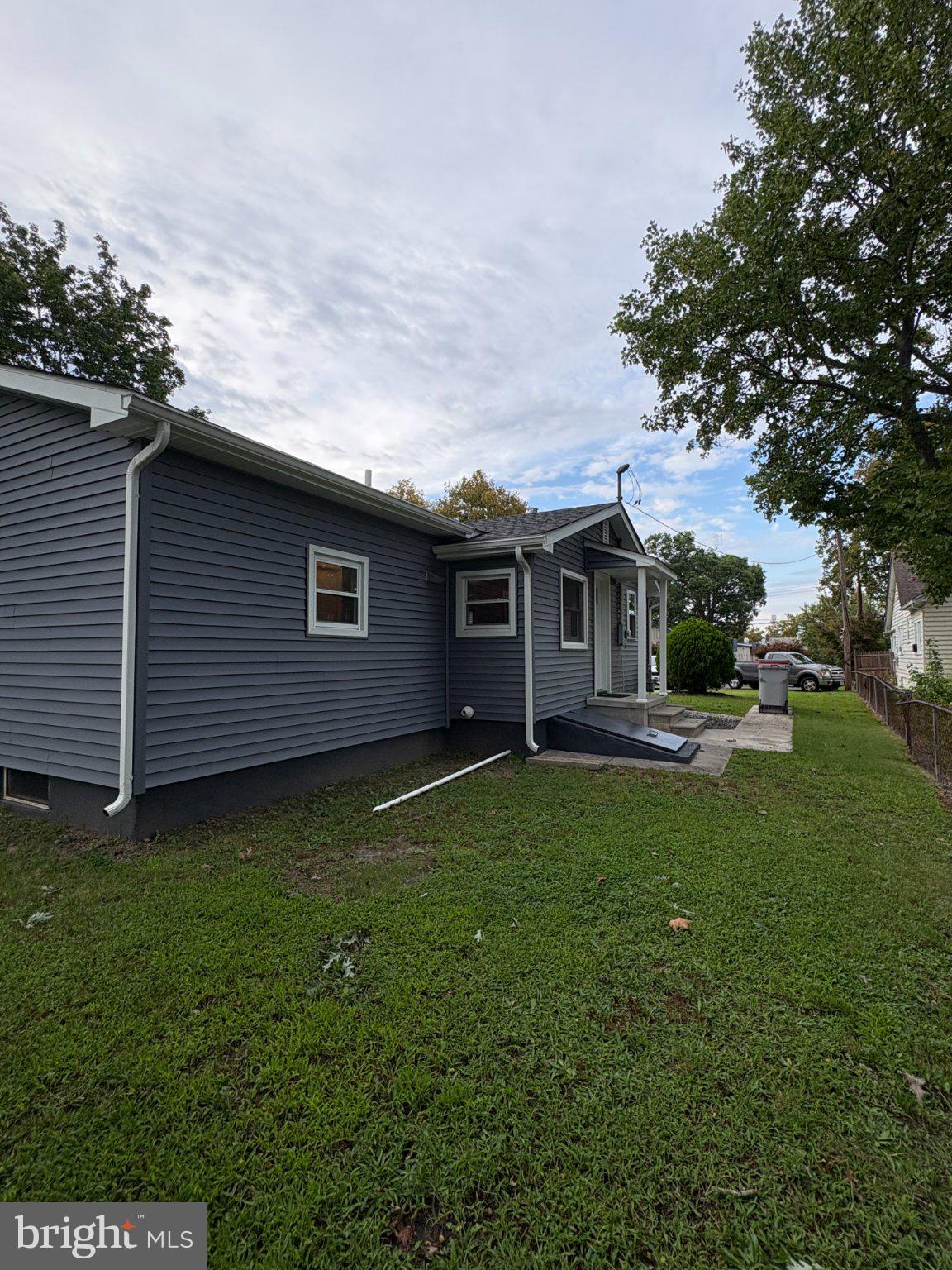 119 W ELMER STREET