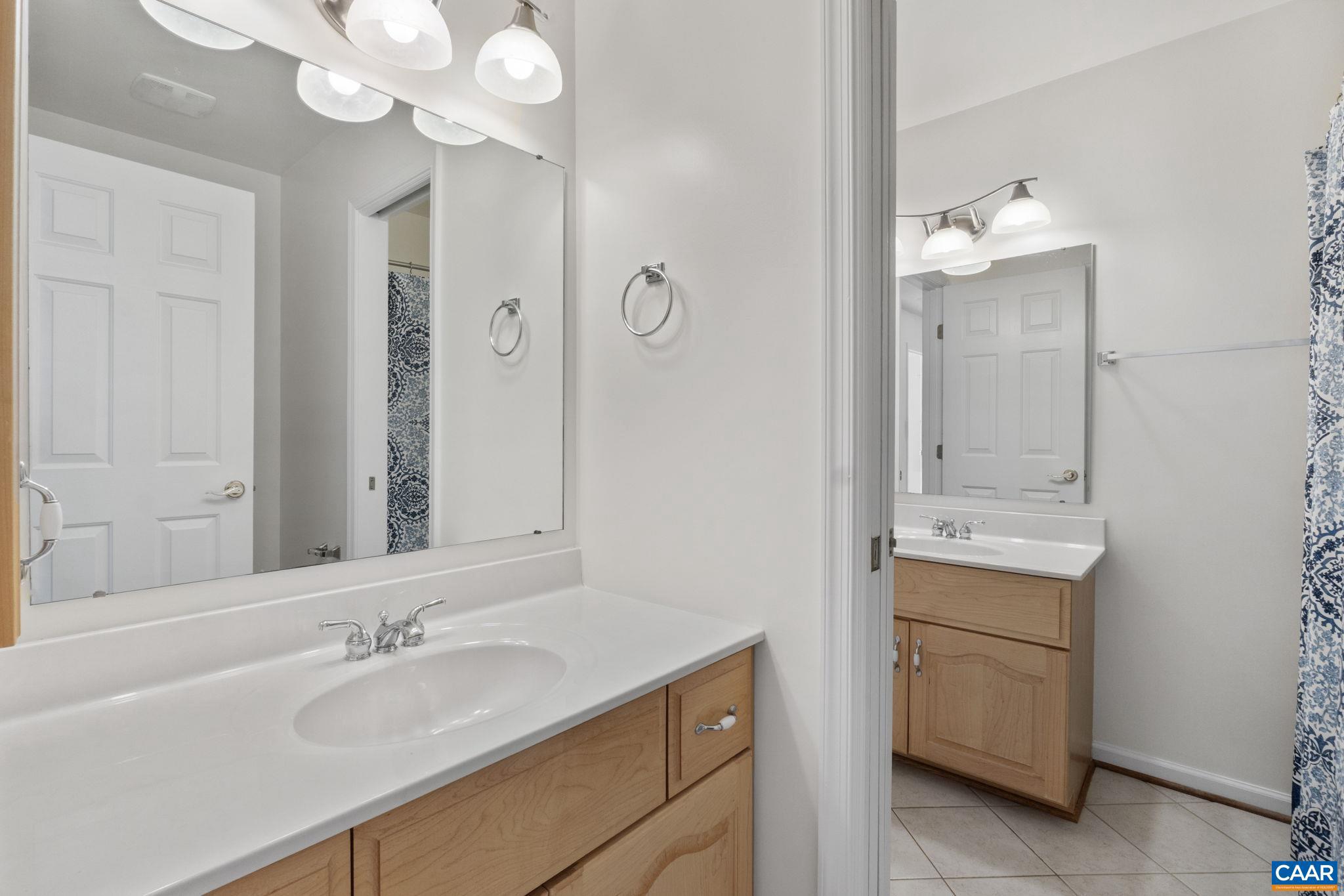 MOSBY MOUNTAIN - Residential