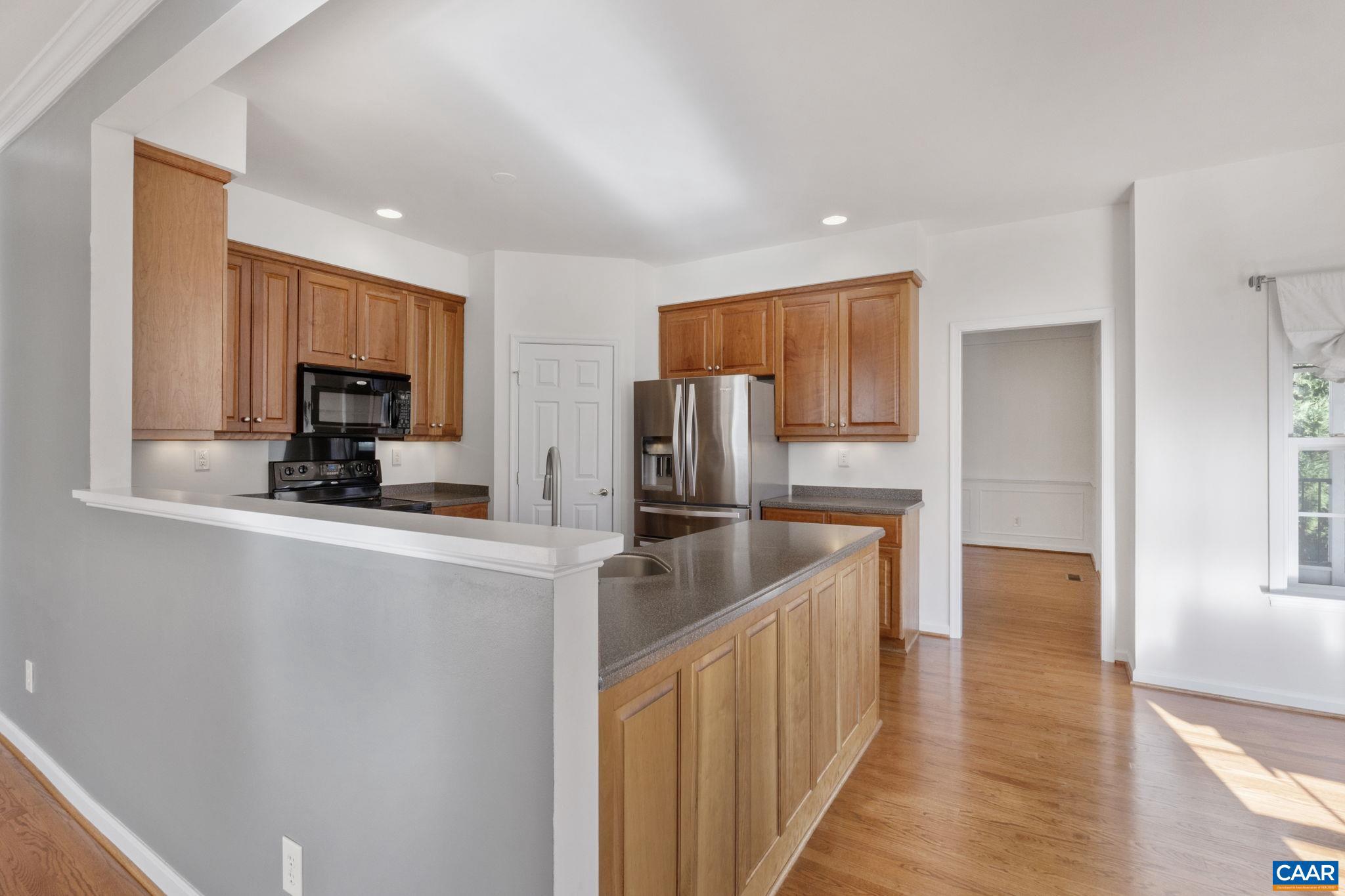 MOSBY MOUNTAIN - Residential