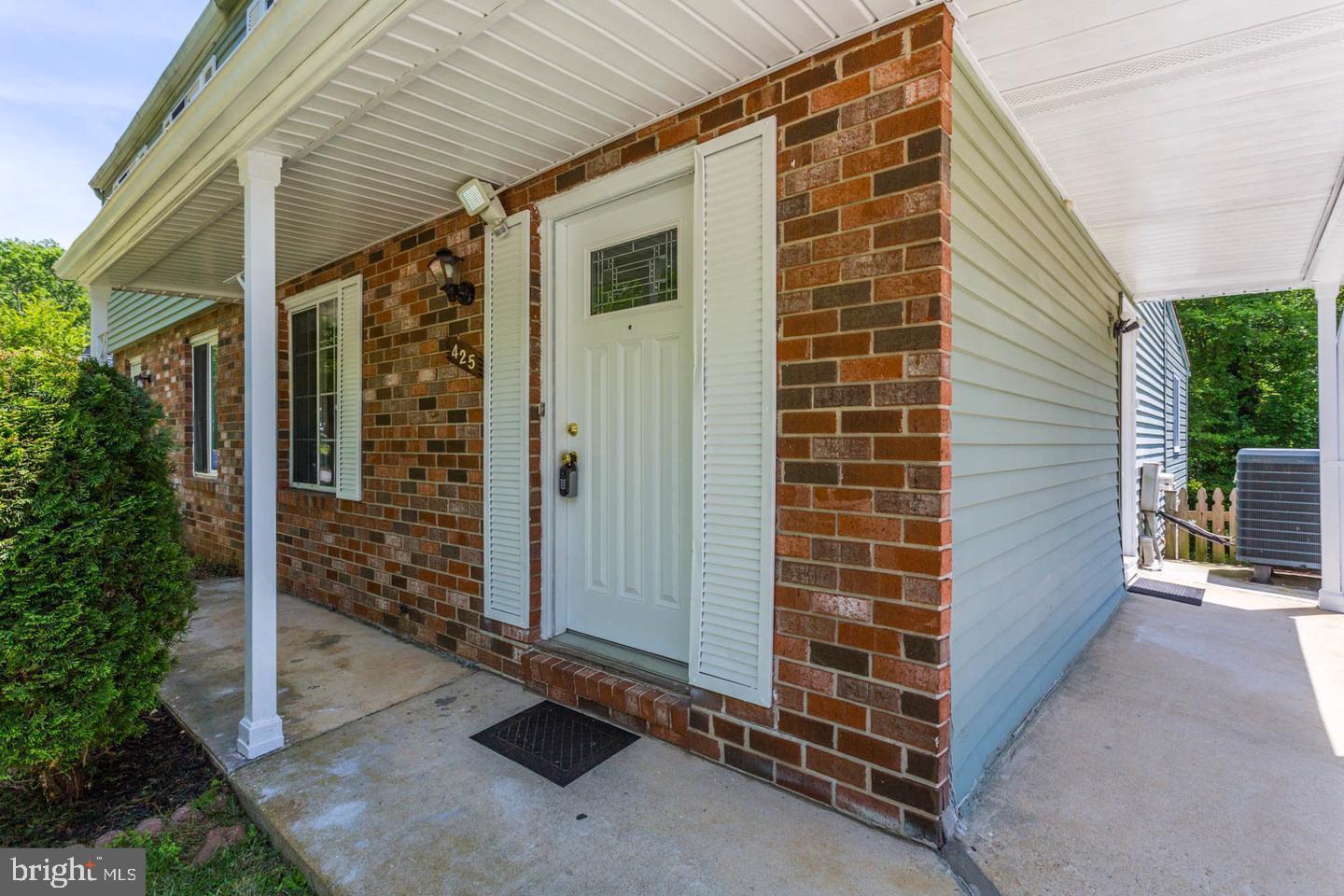 425 BLOSSOM TREE COURT