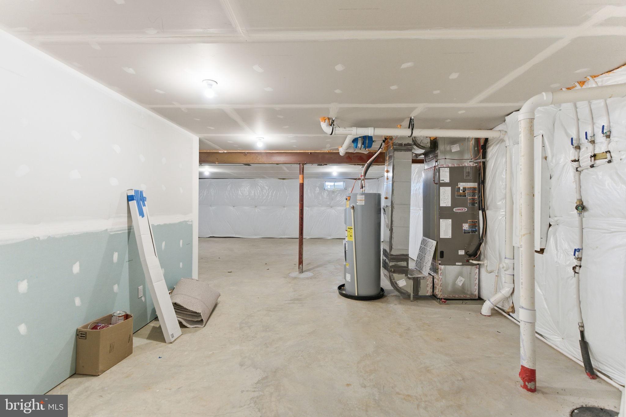 KING'S CROSSING - Residential