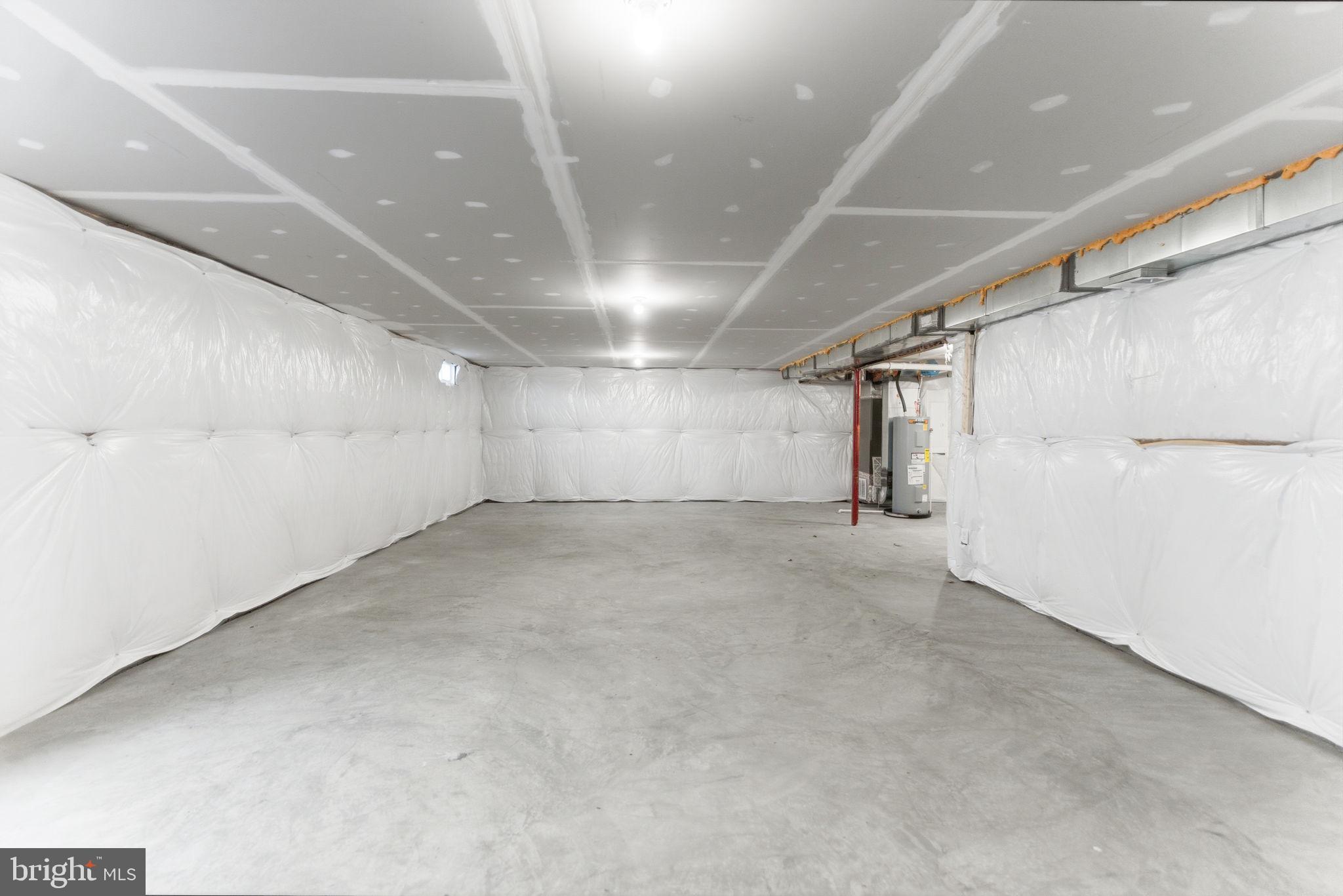 KING'S CROSSING - Residential