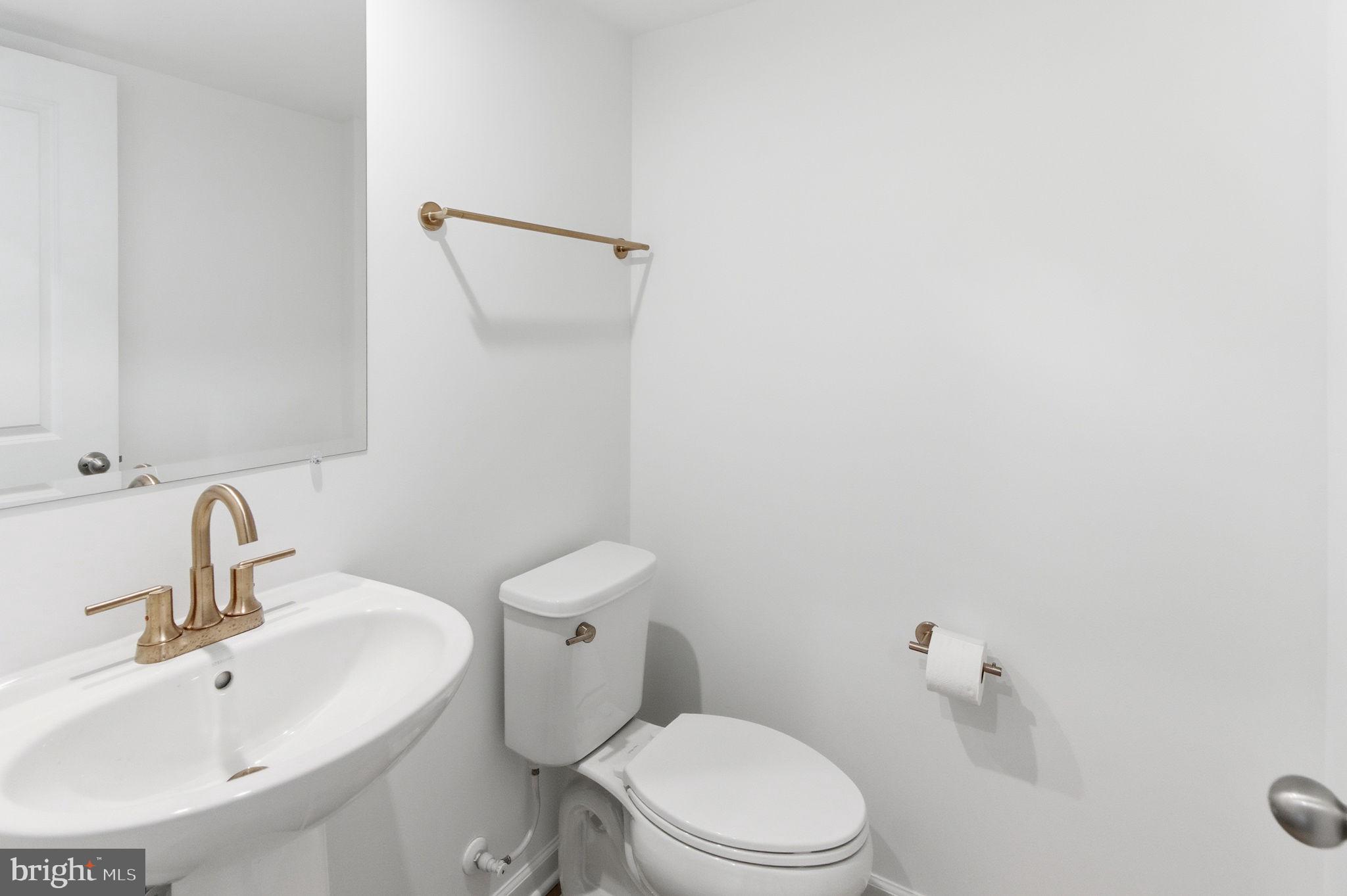 KING'S CROSSING - Residential