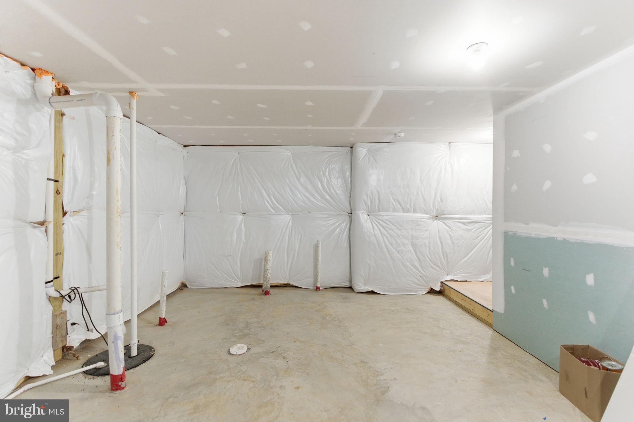 KING'S CROSSING - Residential