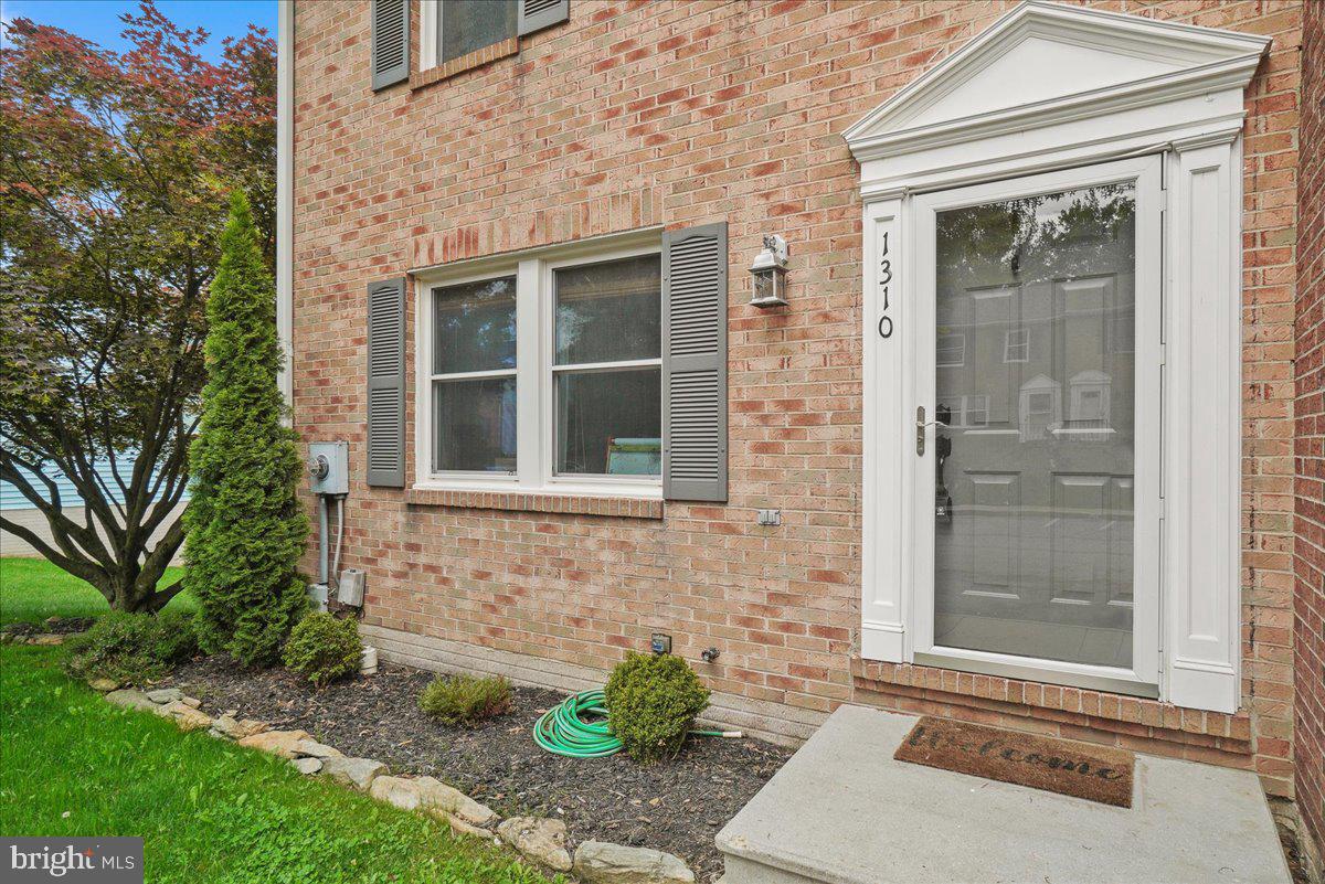 VILLAGE OF TALL OAKS - Residential