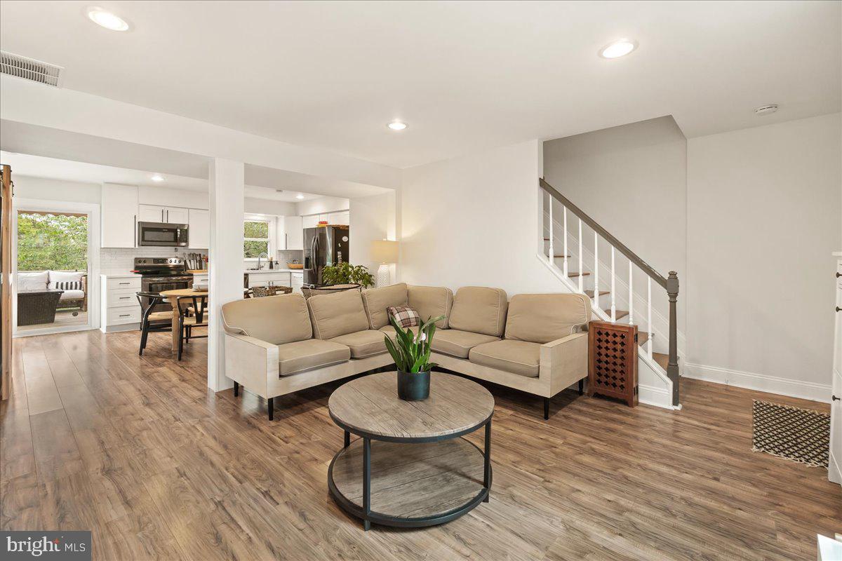 VILLAGE OF TALL OAKS - Residential