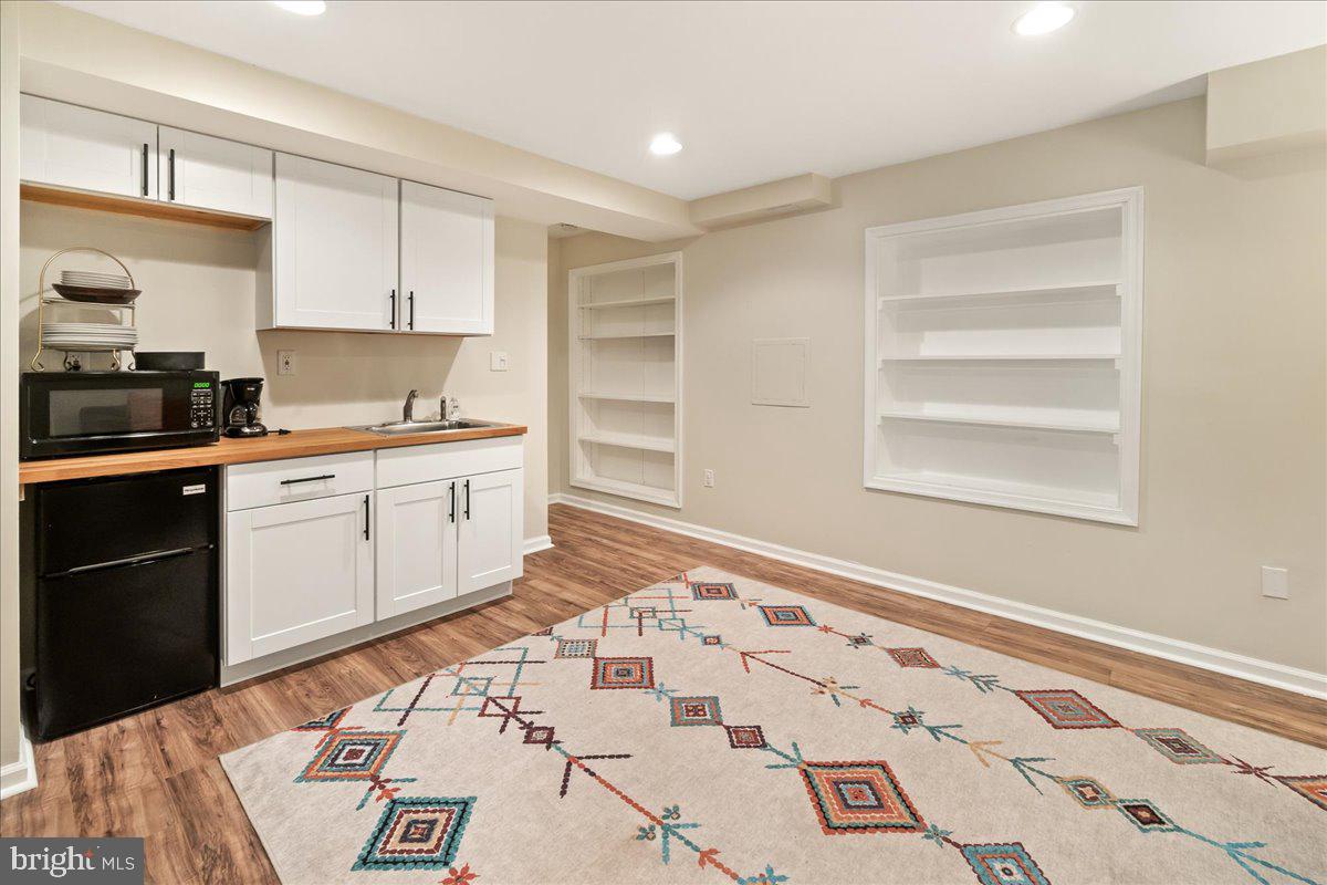 VILLAGE OF TALL OAKS - Residential