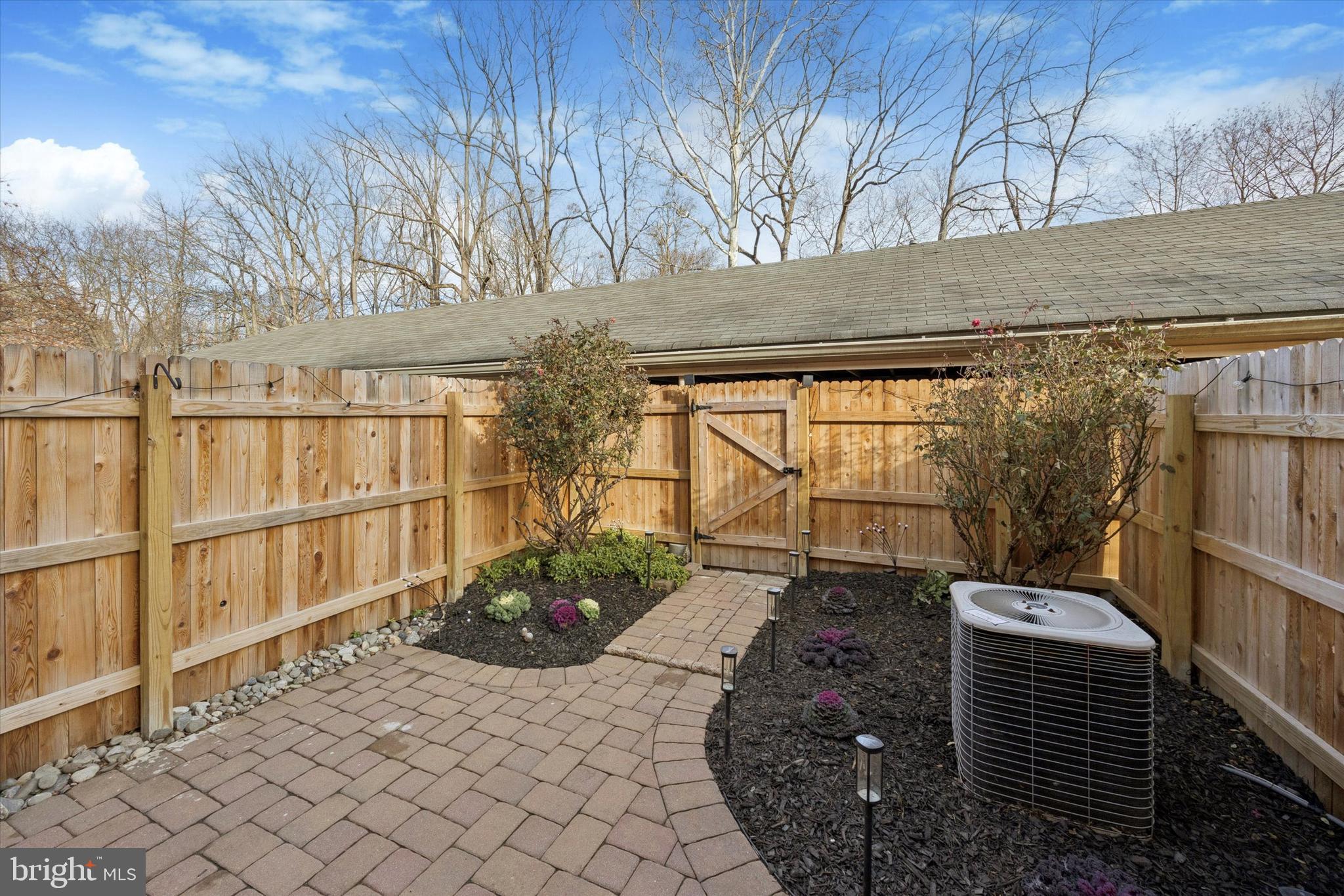 GEORGETOWN OF PHIL - Residential