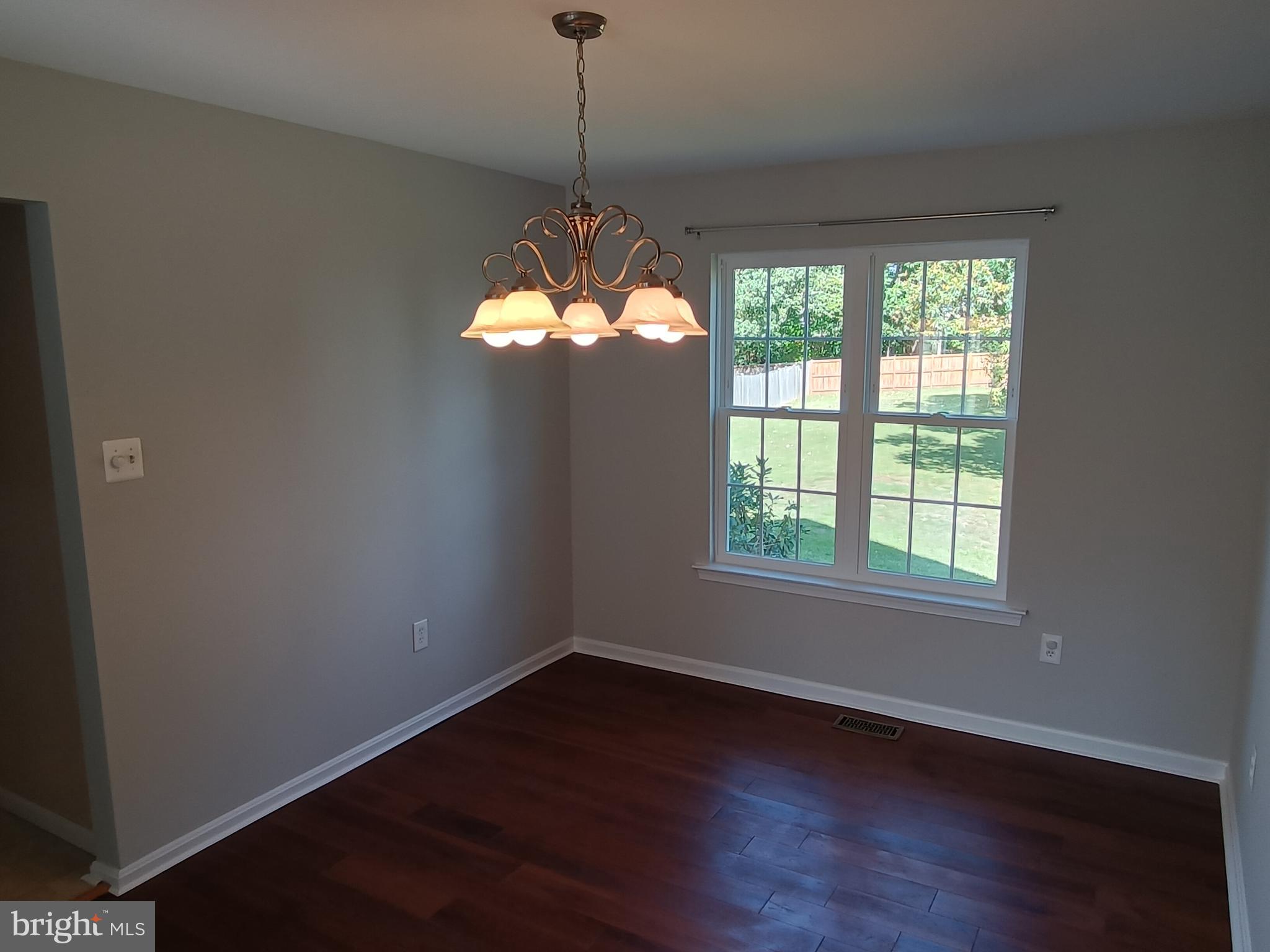 SENECA RIDGE - Residential Lease