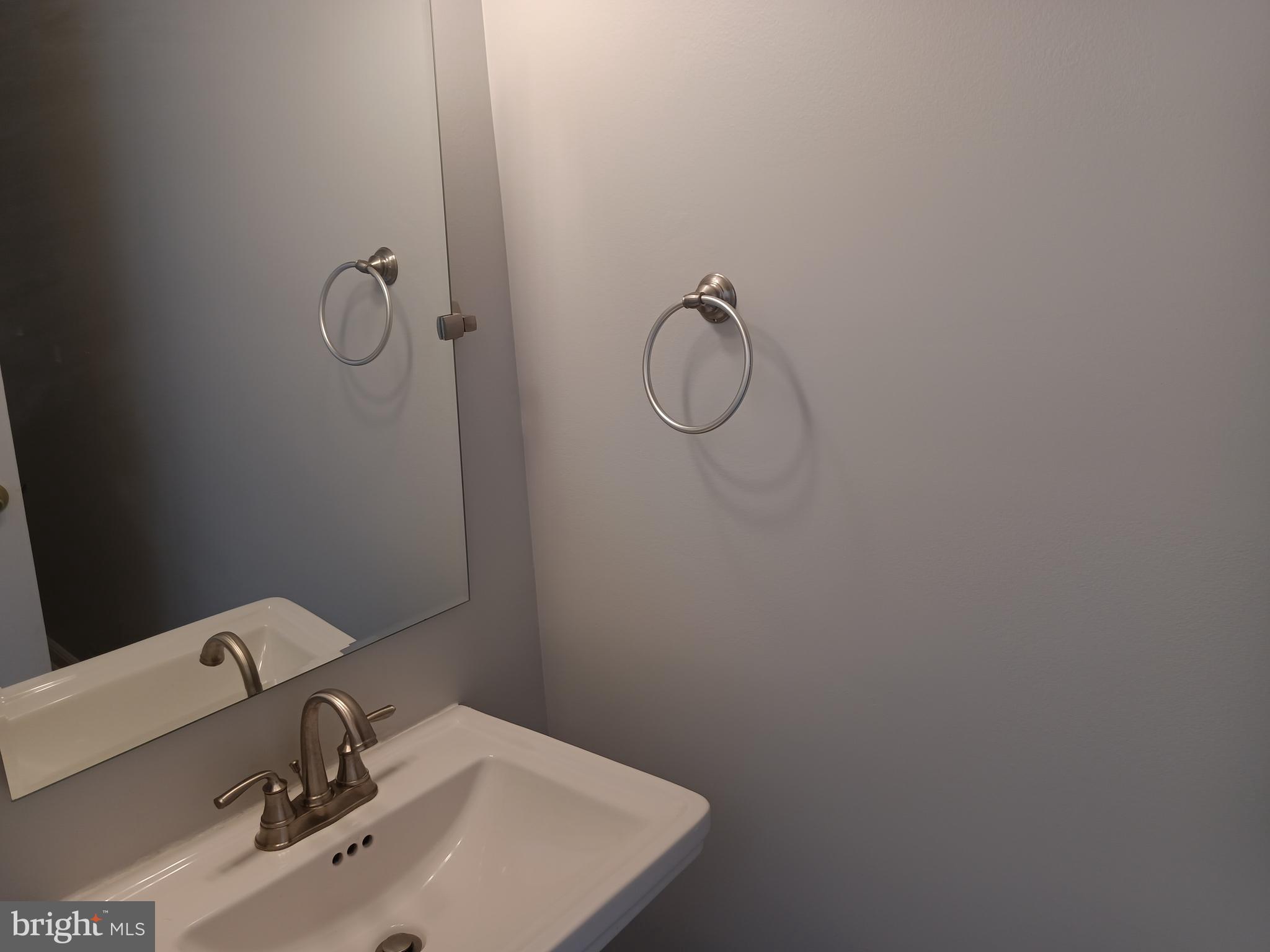 SENECA RIDGE - Residential Lease
