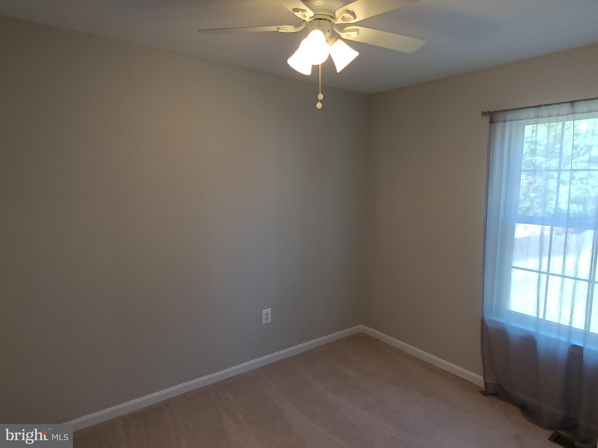 SENECA RIDGE - Residential Lease