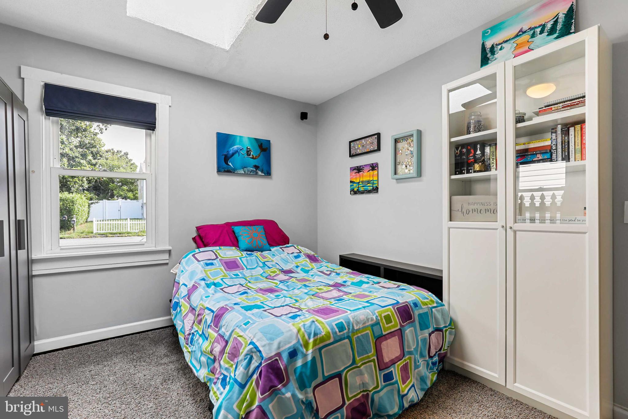 EDGEWATER - Residential