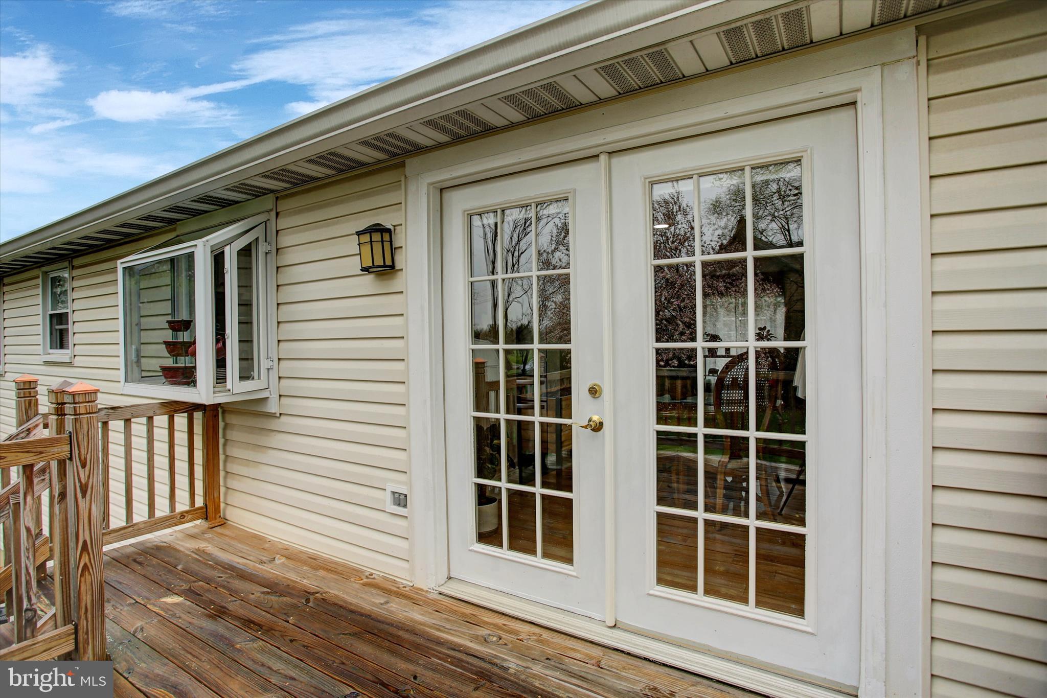 GLADE MANOR - Residential