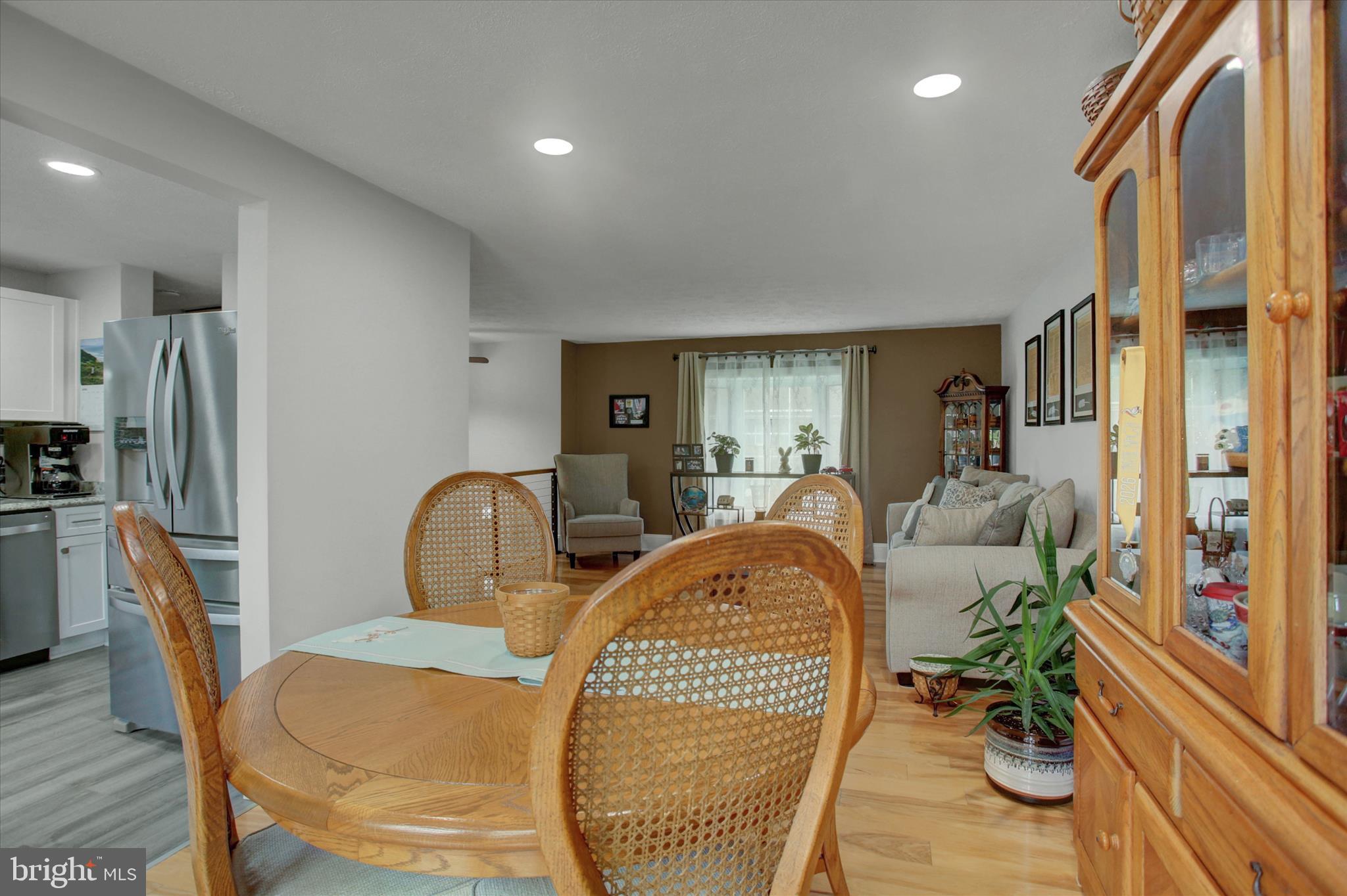 GLADE MANOR - Residential