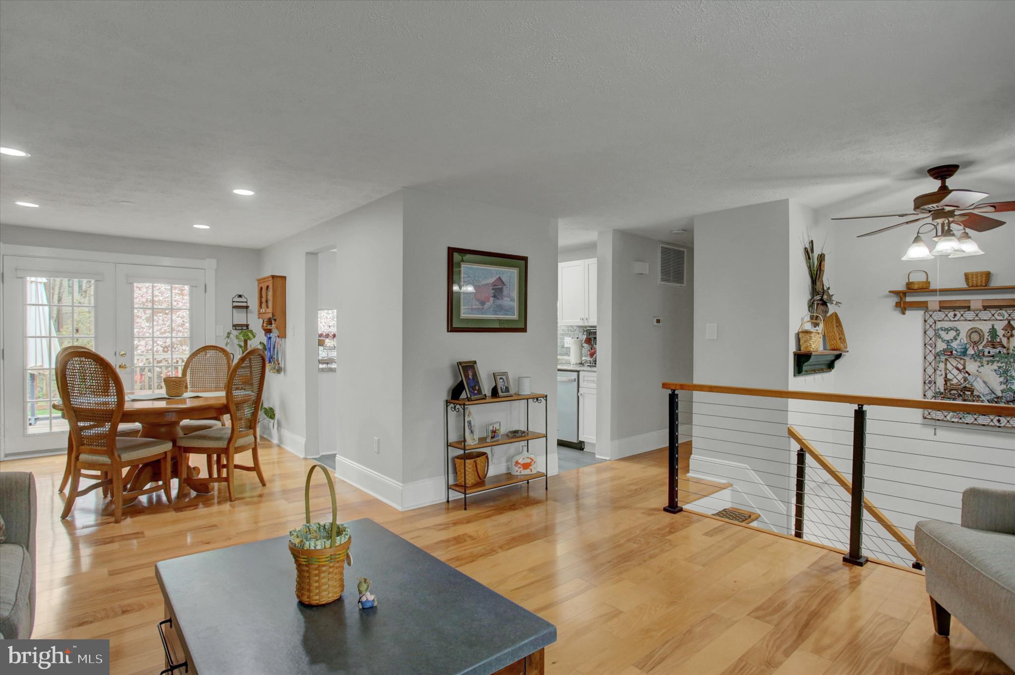 GLADE MANOR - Residential