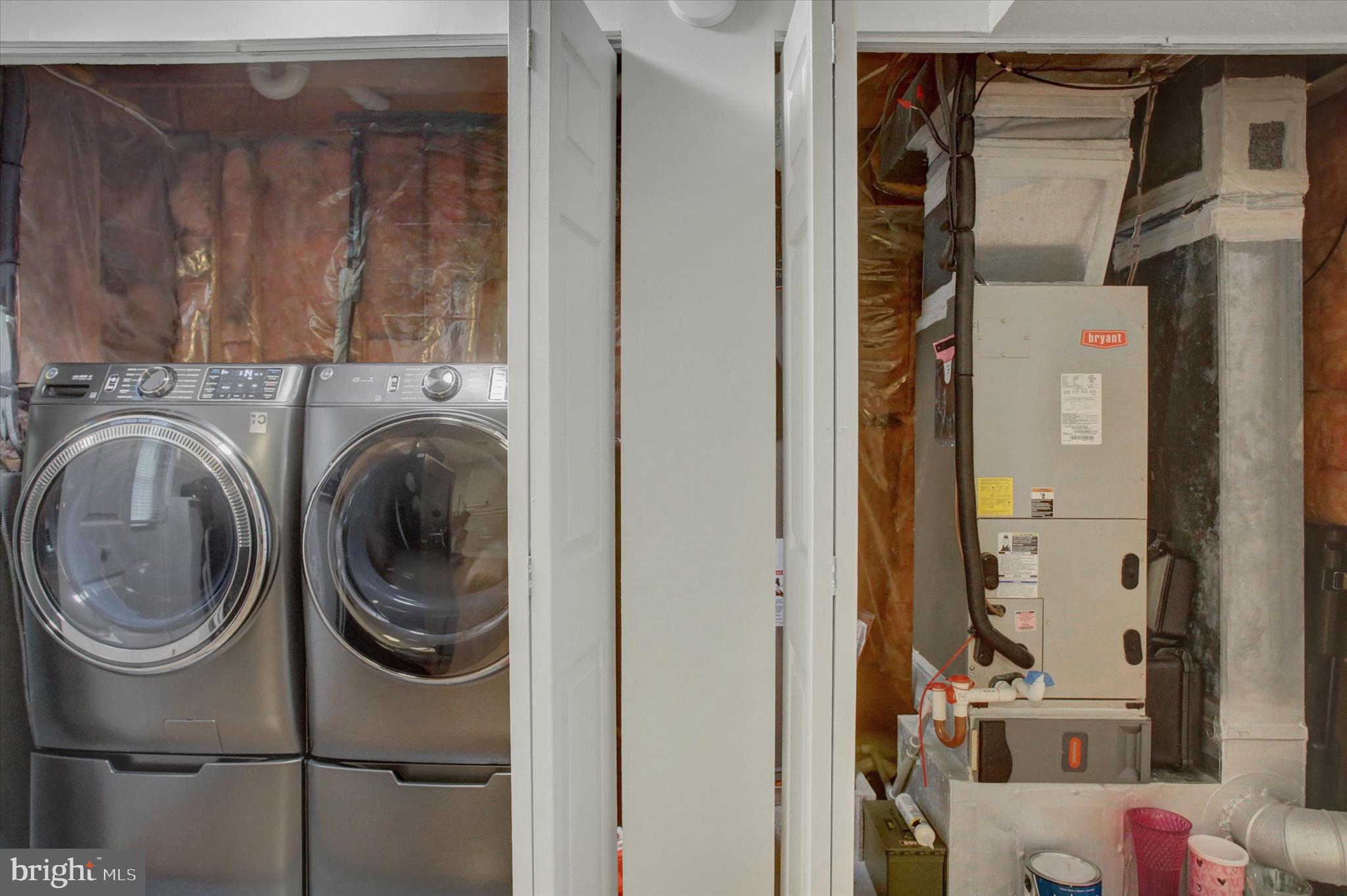 GLADE MANOR - Residential